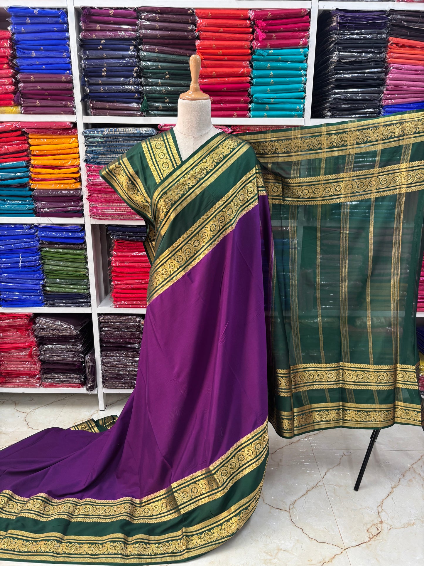 Semi Mysore Crepe (Peacock and Floral Big Bentex Border)