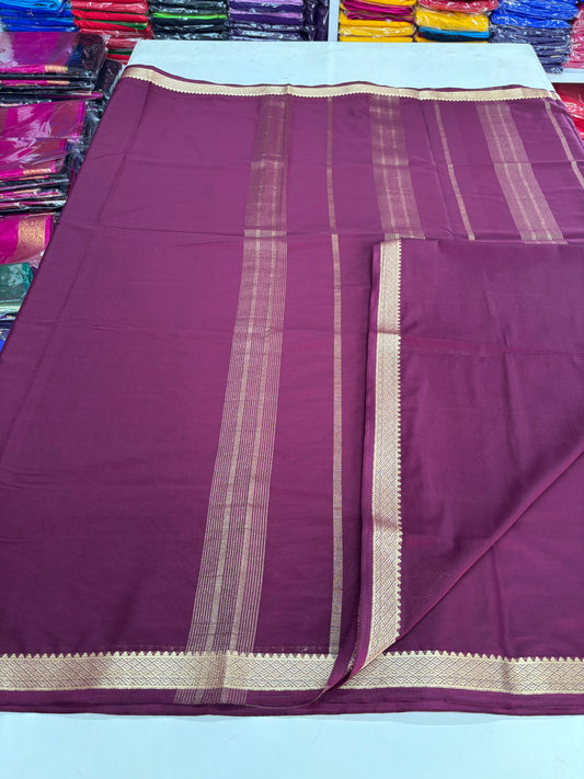 Semi Mysore Crepe (Self, Fish Scale Pattern Small Size Border)