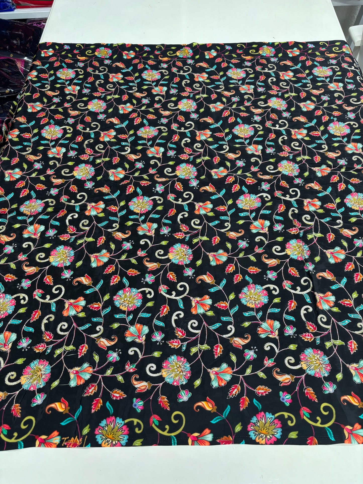 Kalamkari Blouse Fabric (HSSB8, Floral Print with Light Positioning Work)