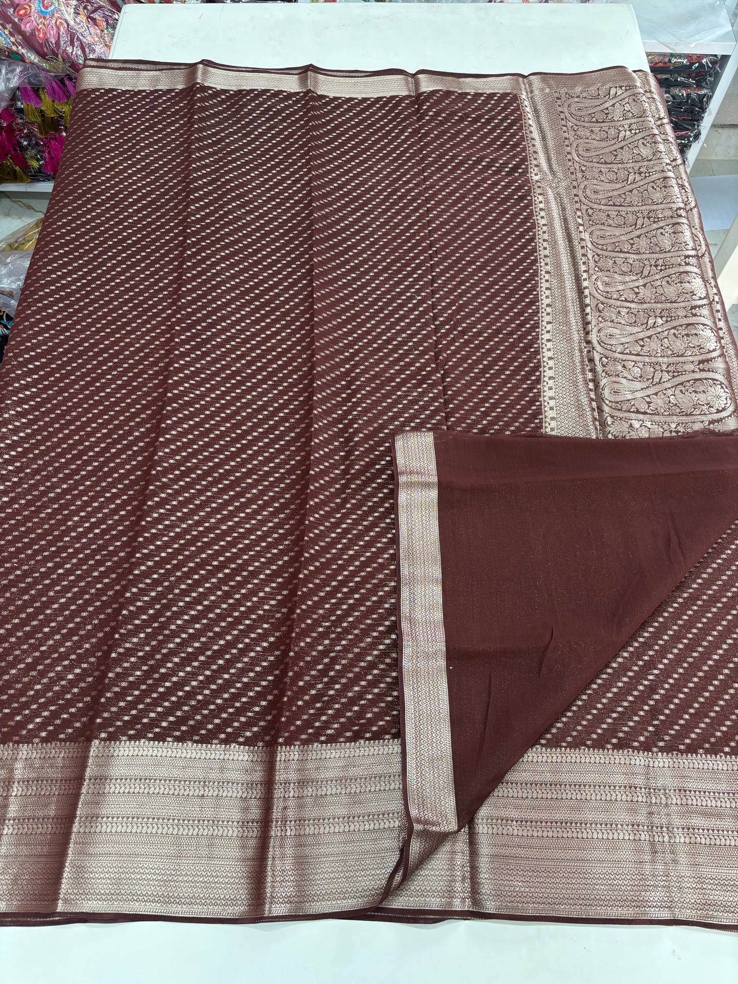 Georgette Chiffon (Self, Dotted Diagonal Lines and Rich Mango Pallu)