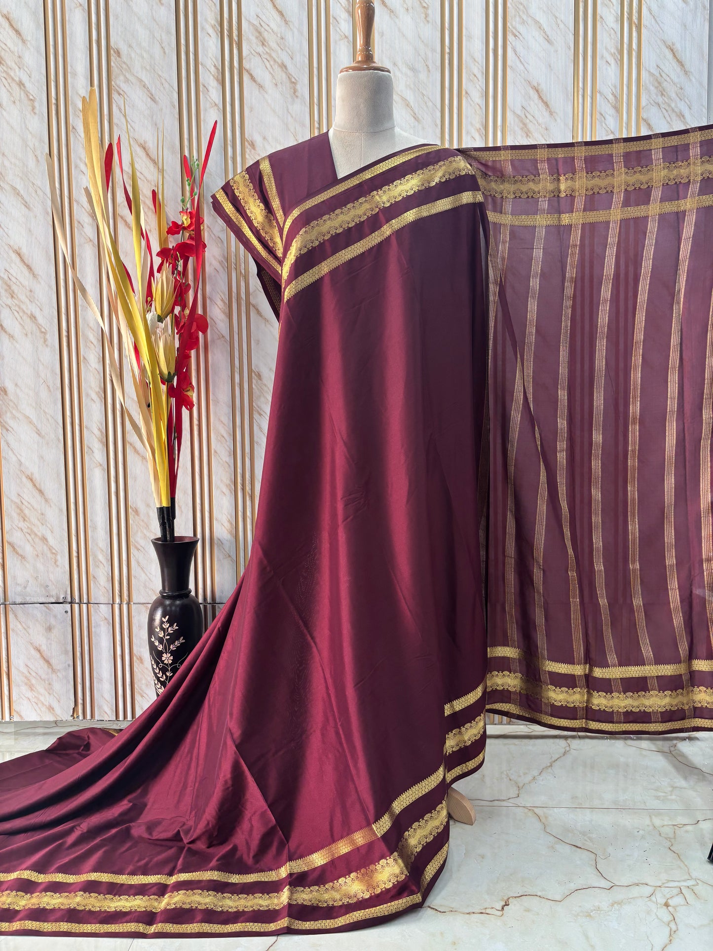 Semi Mysore Crepe (Self, Floral Waves Bentex Border)