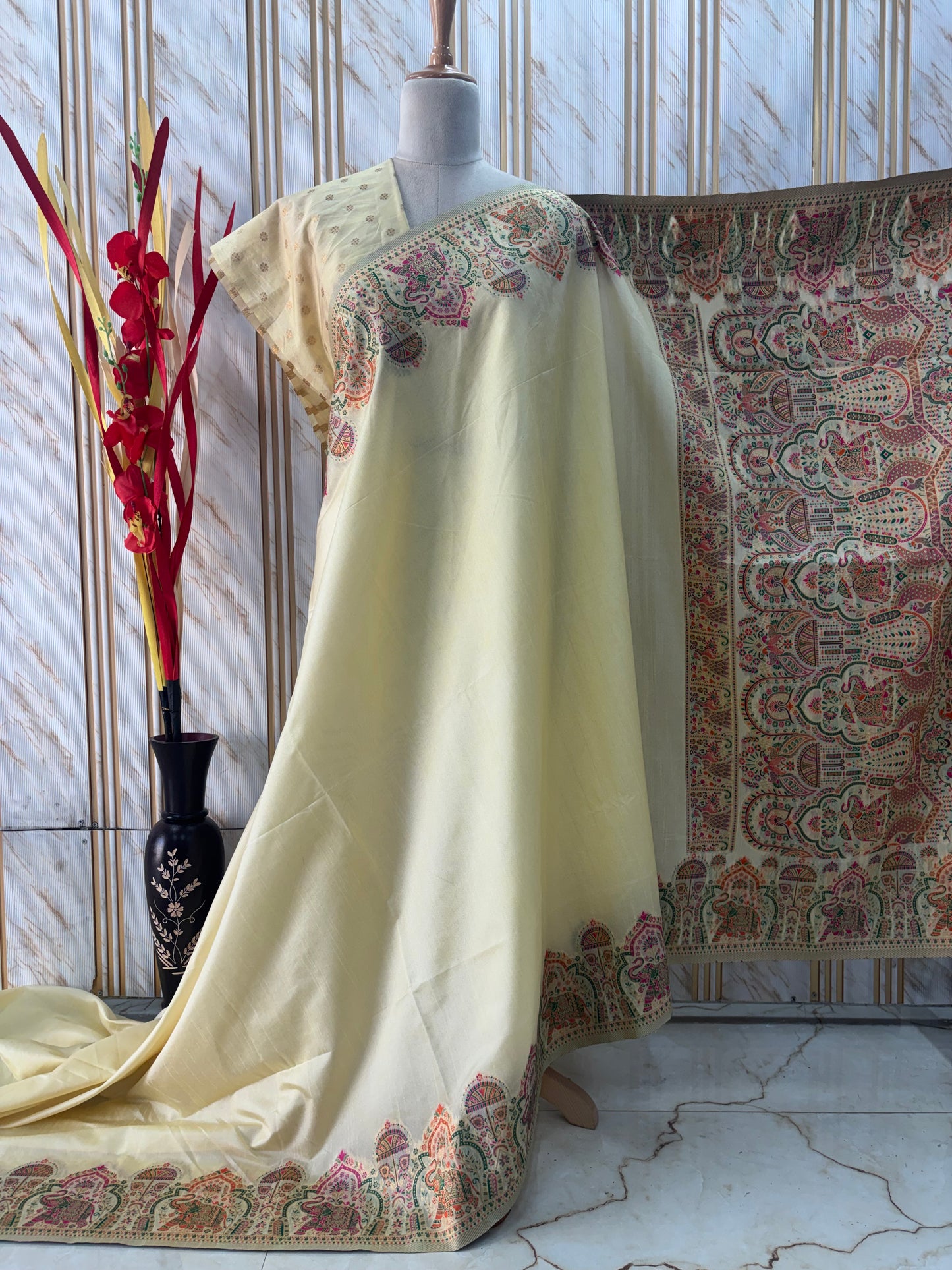 Kashmiri Pashmina Saree (Marching Elephants)