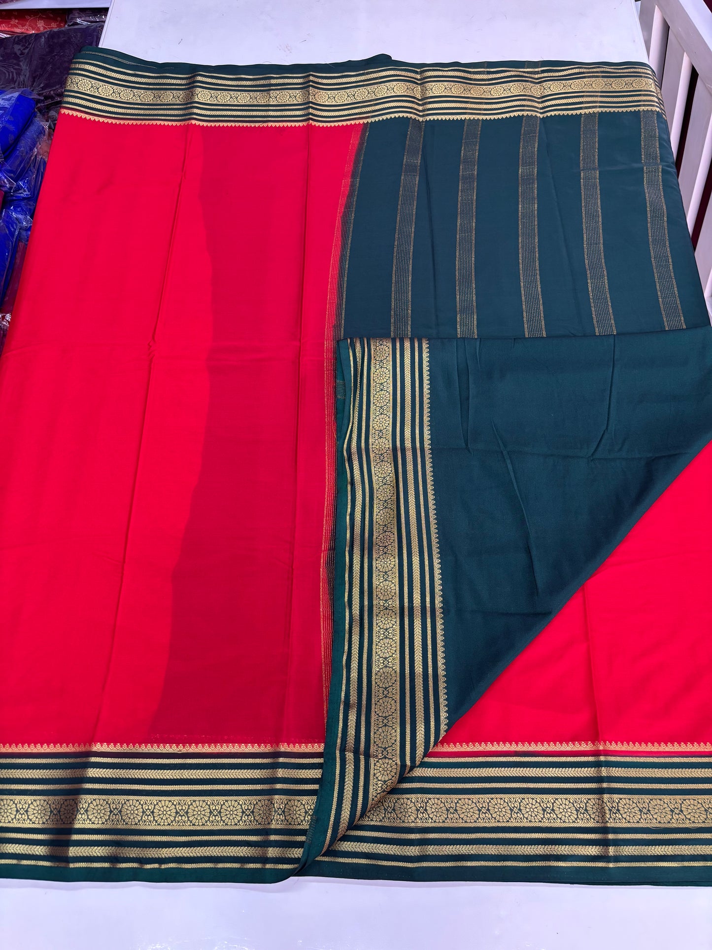 Semi Mysore Crepe (Premium, 1 Line Flowers Border)