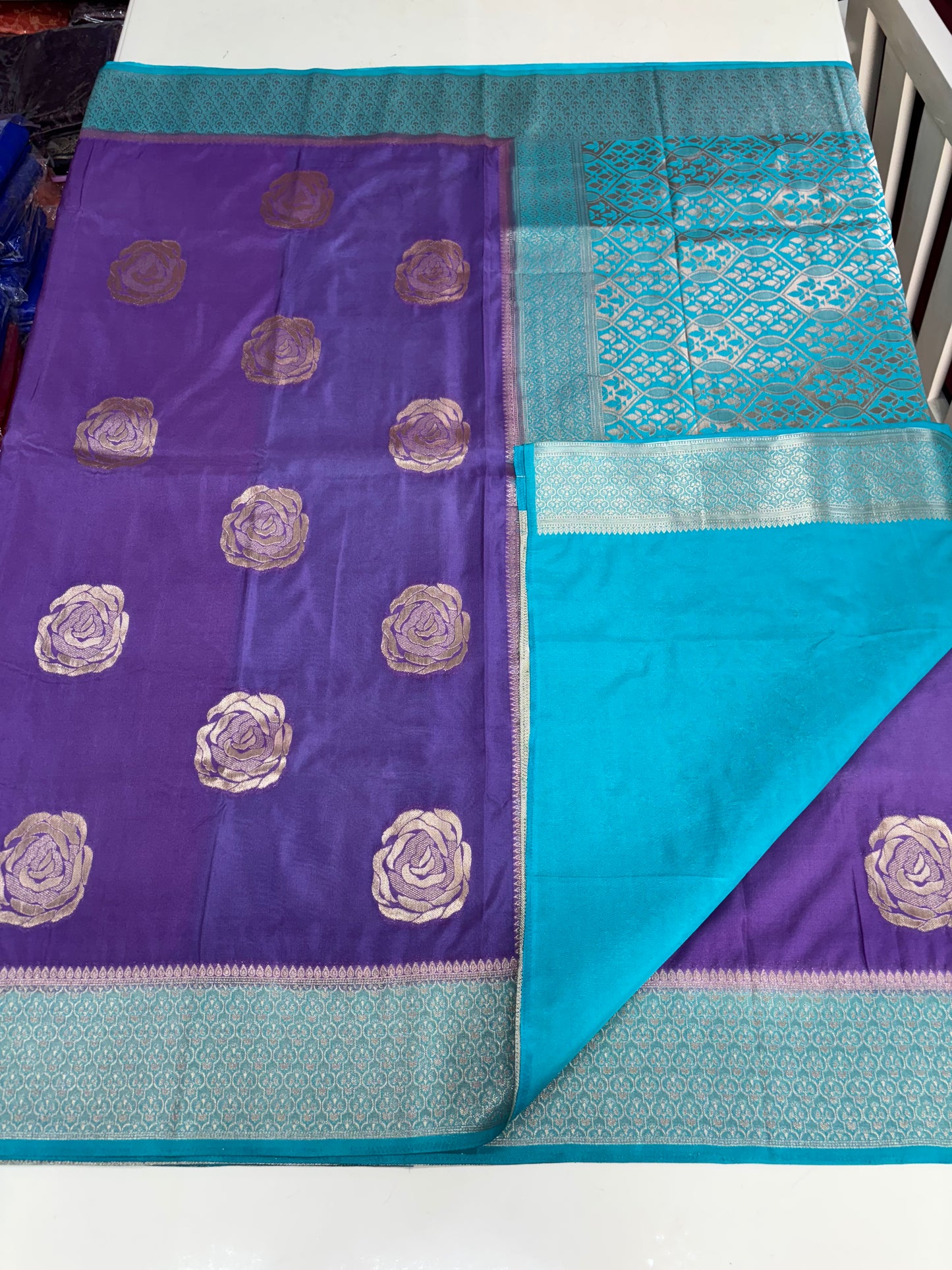 Georgette (Big Rose Motifs and Rich Pallu)