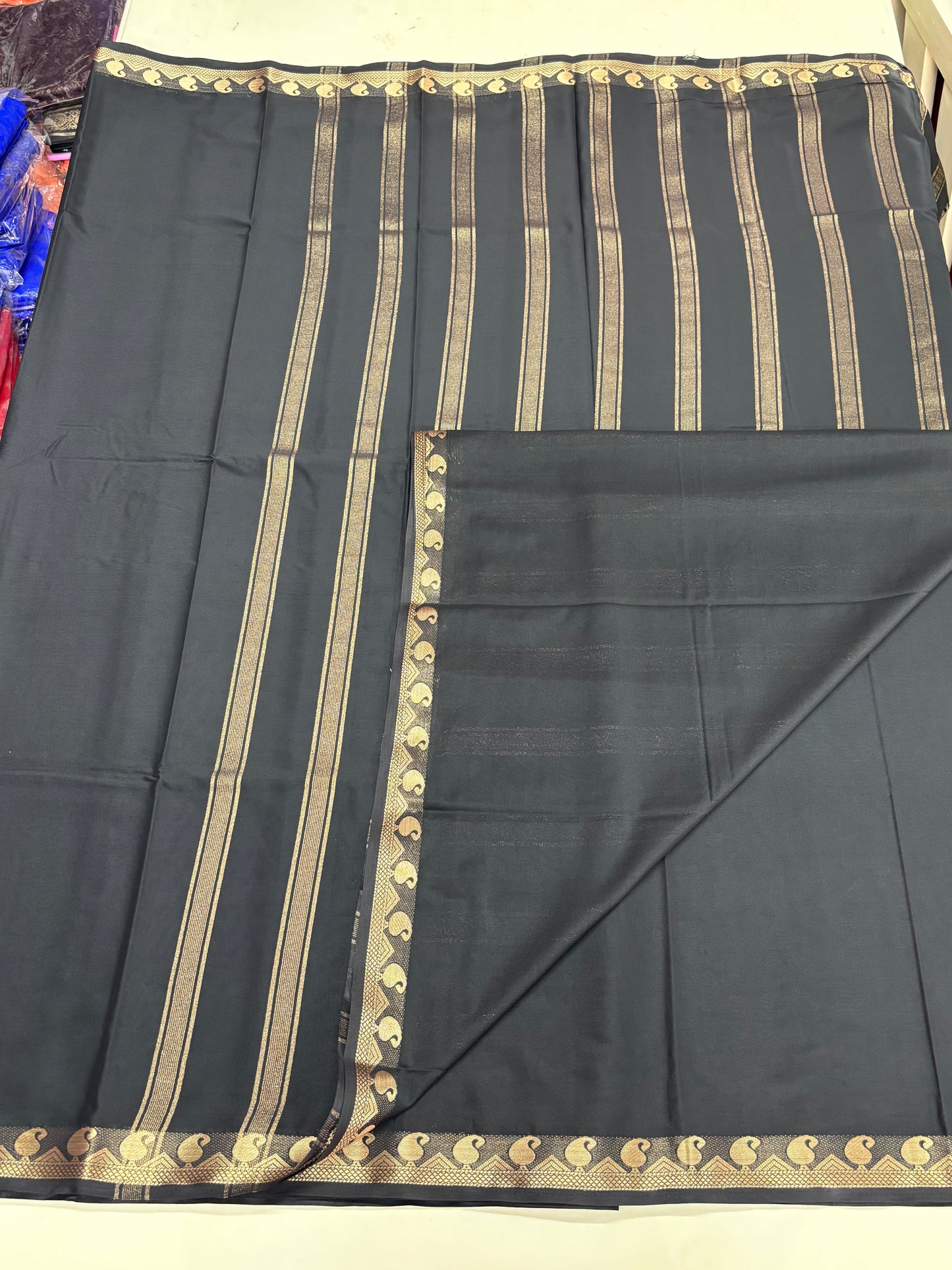 Semi Mysore Crepe (Self, Small Mango Border)