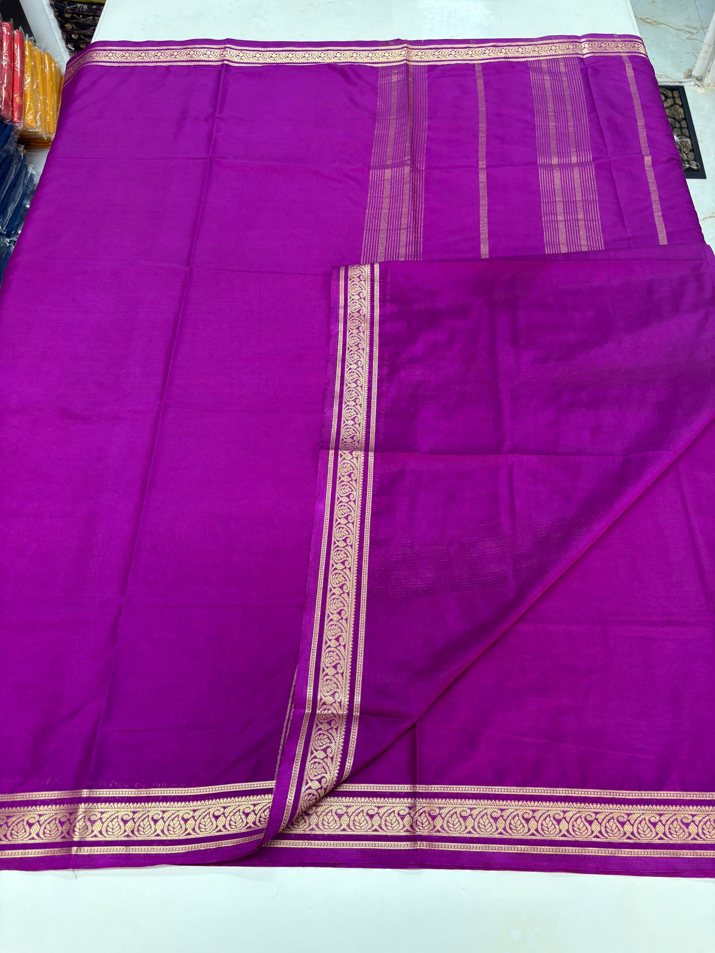 Semi Mysore Crepe (Self, Small Bentex Leaf Border)