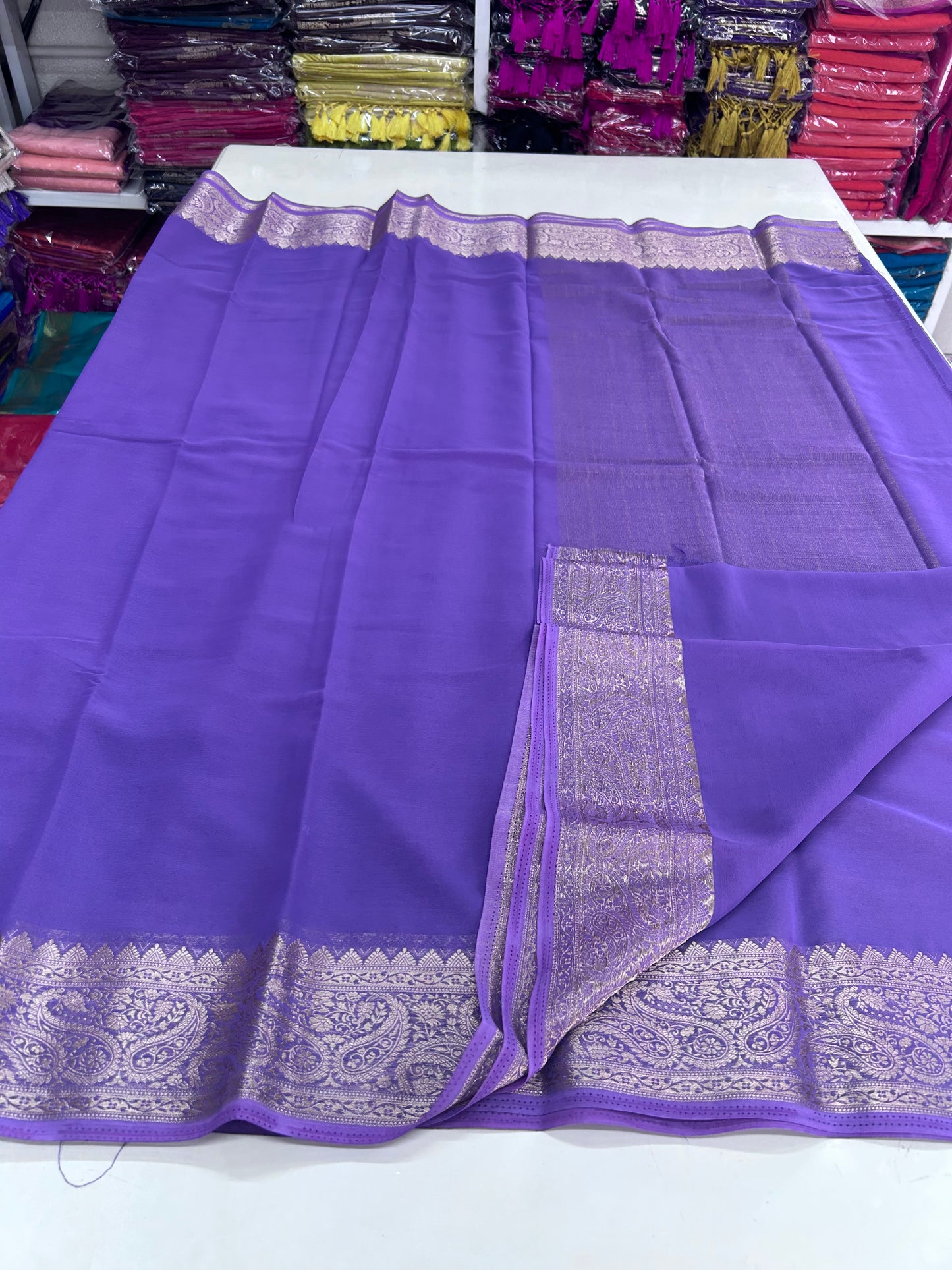 Chiffon (Self, Mango Border)