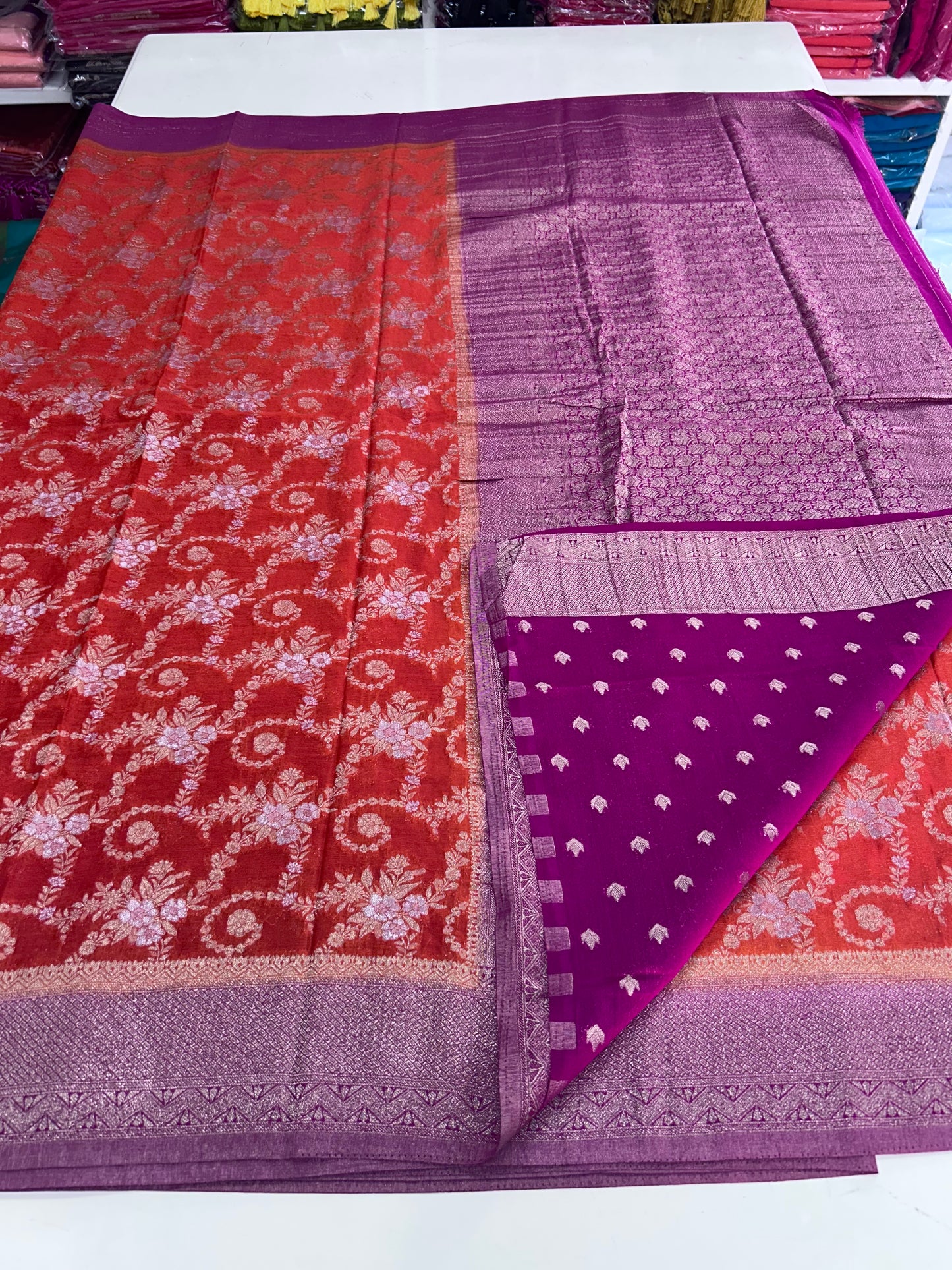 Crushed Crepe Georgette (Premium, Gold, Silver Jari Jal pattern)