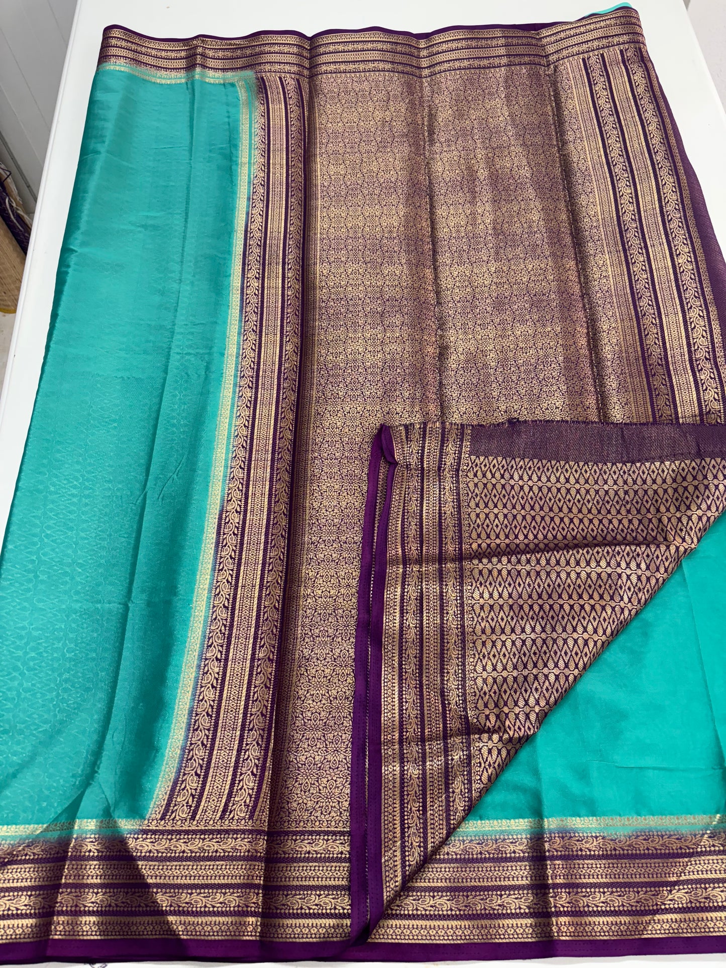 Semi Mysore Crepe (Rich Pallu & Brocade Blouse)