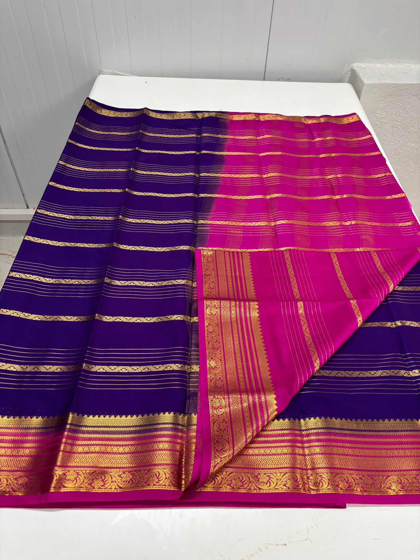 Semi Mysore Crepe (Horizontal Line and SS Big Border)