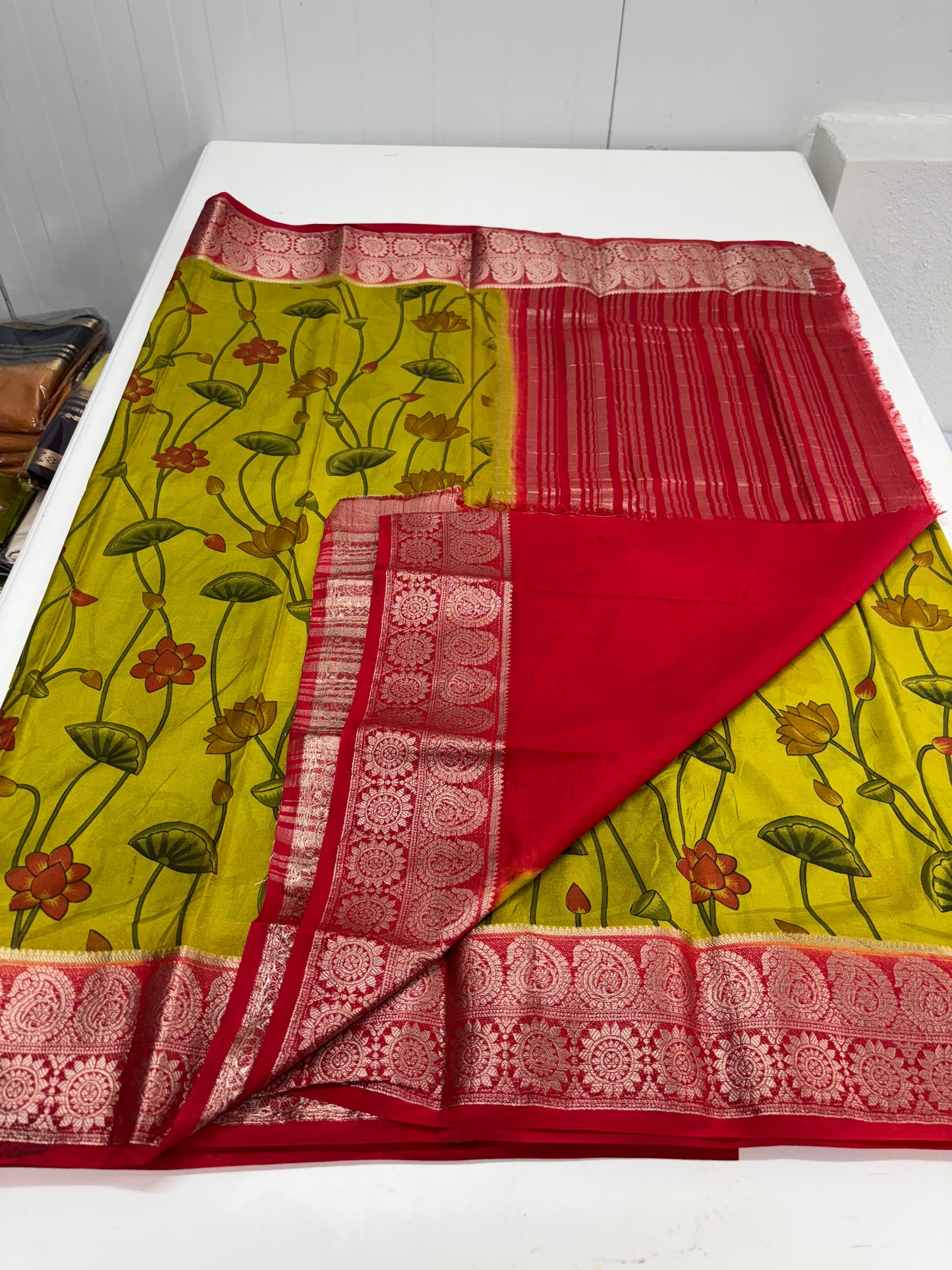 Semi Mysore Crepe (Floral Kalamkari Print with Antique border)