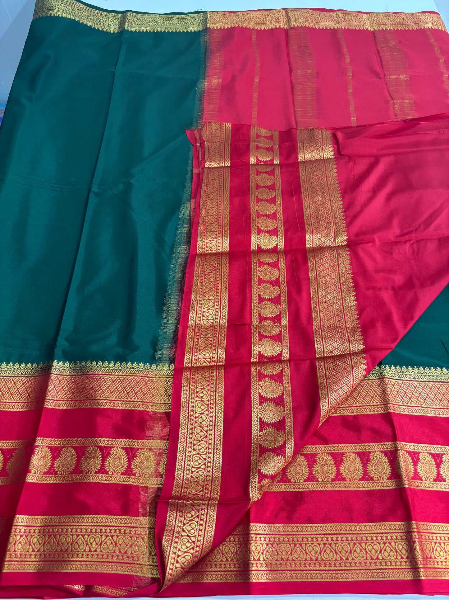 Semi Mysore Crepe (Triple Big Bentex SS Border)