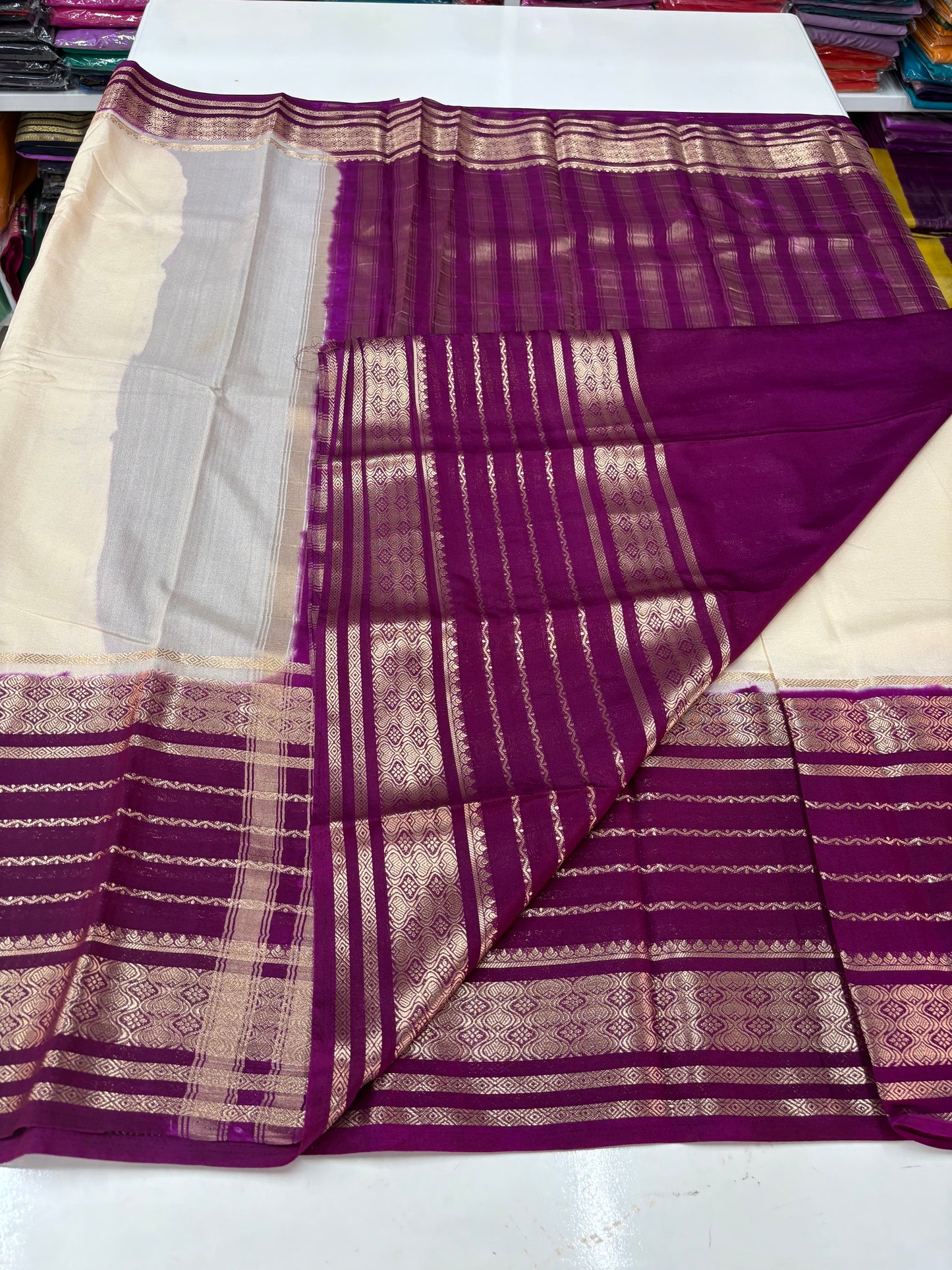 Semi Mysore Crepe (SS Big Bentex Diamond Border)