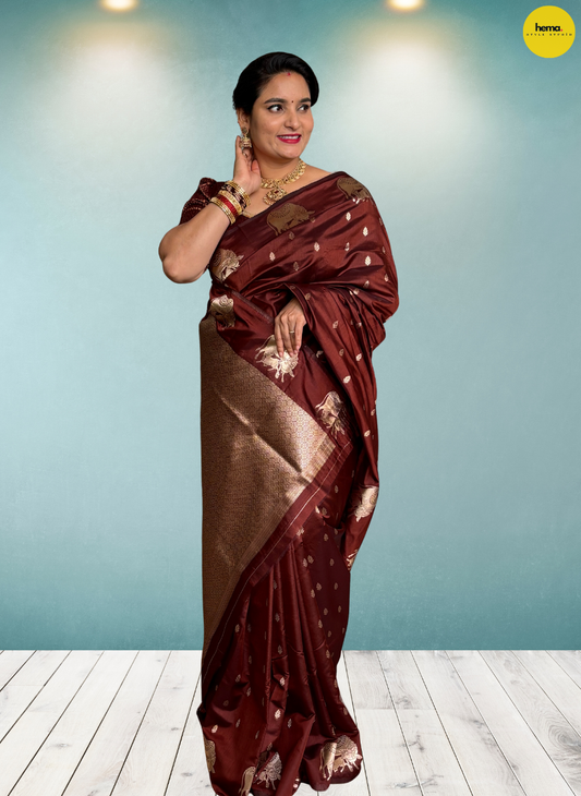 Dola Saree (Kamadhenu Border)