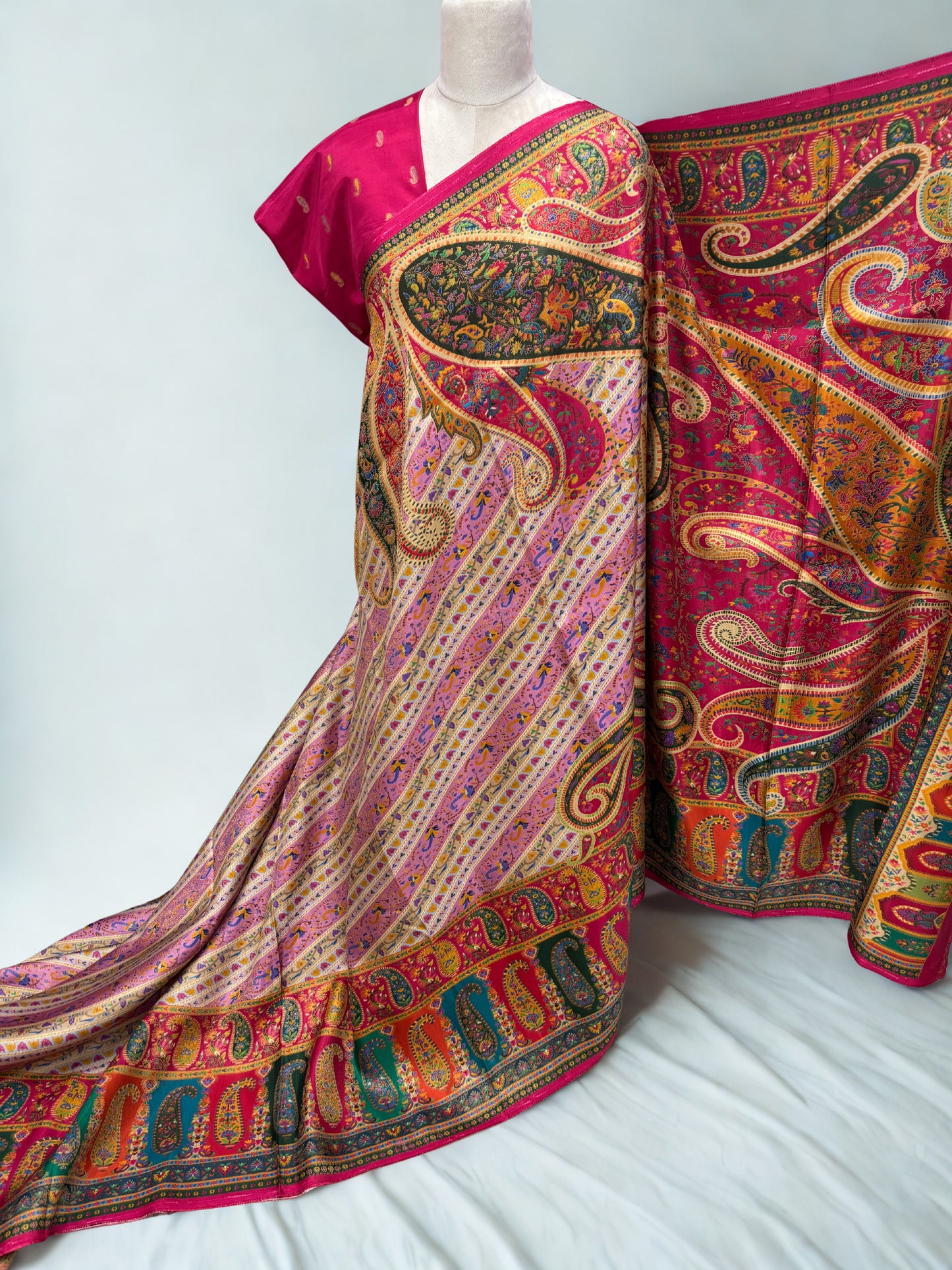 Premium Pashmina Saree (Ladakhi Theme)