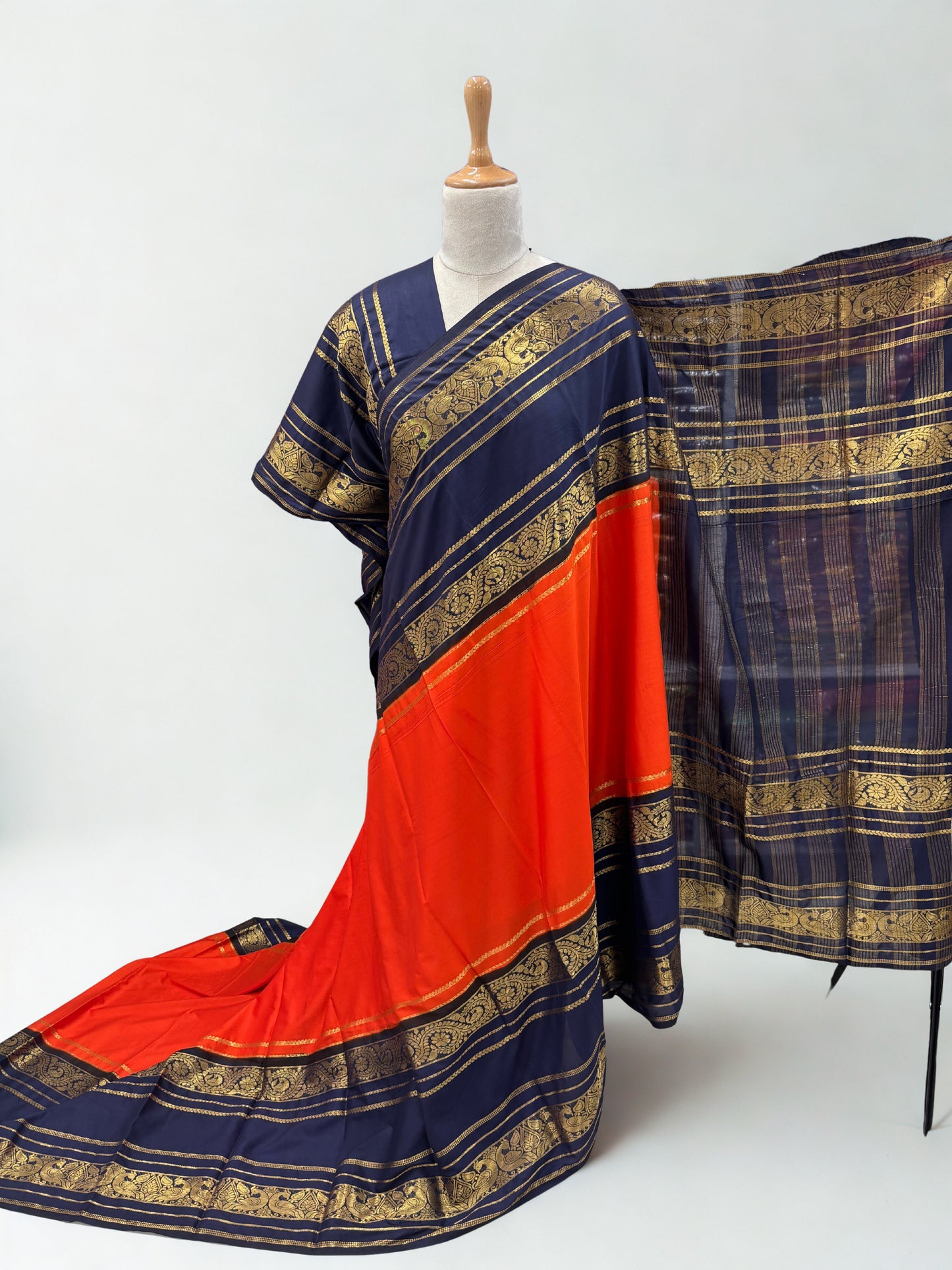 Semi Mysore Crepe (Peacock and Floral Big Bentex Border)