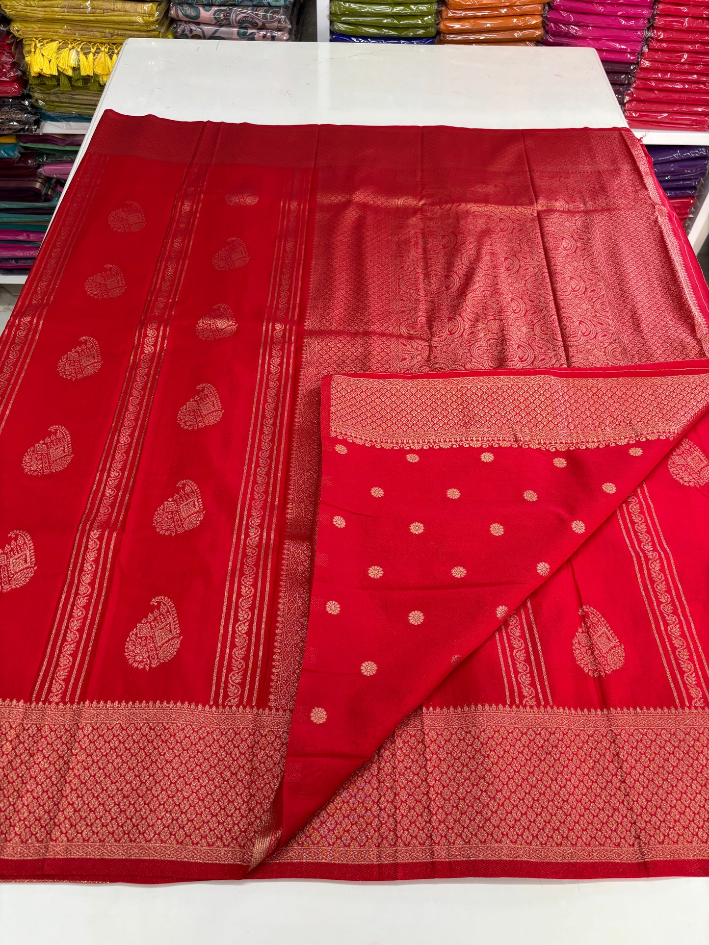 Banarasi Khaddi Georgette (Premium, Mango Motifs and Rich Pallu)
