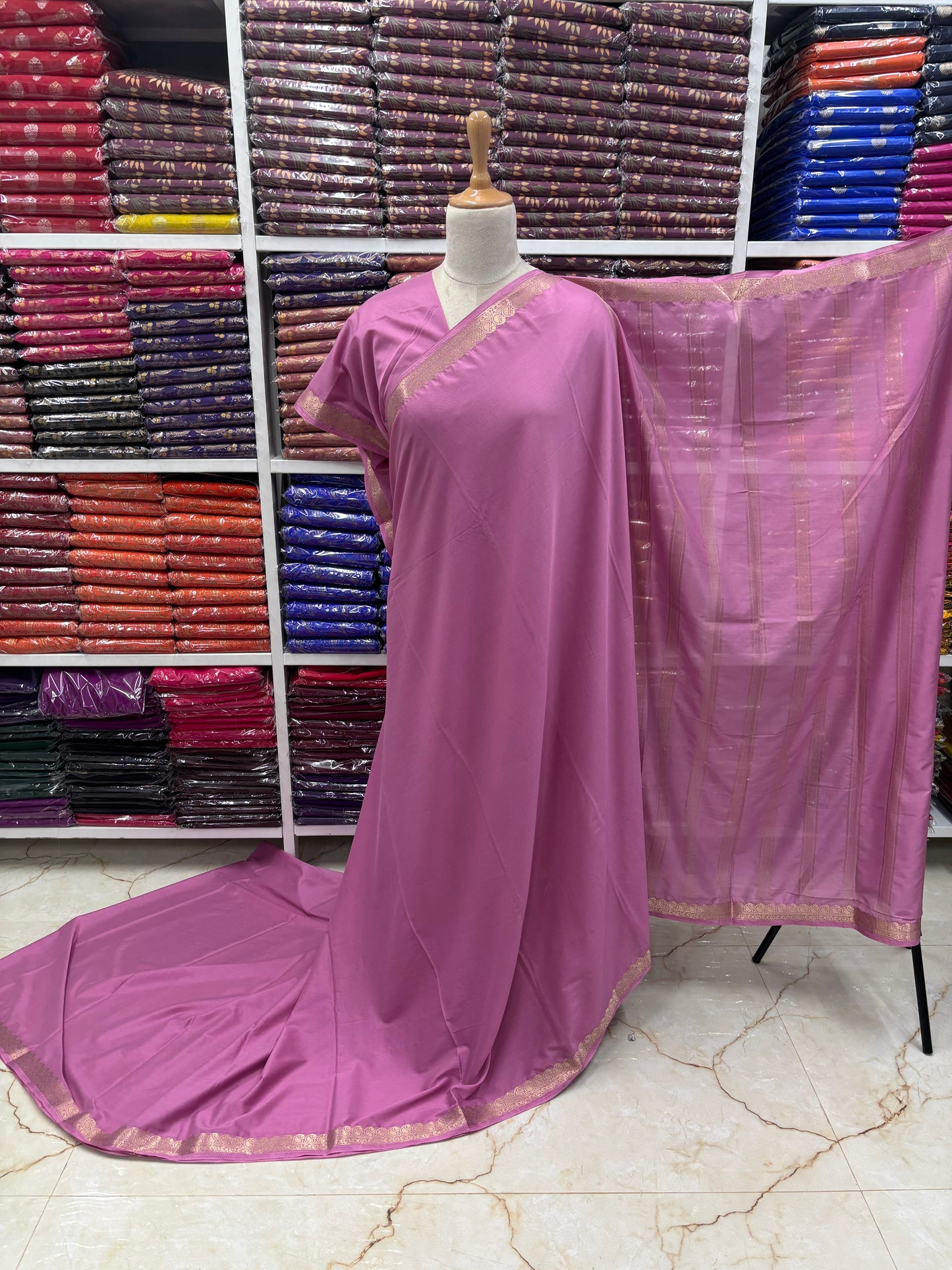 Semi Mysore Crepe (Small Mango Border)