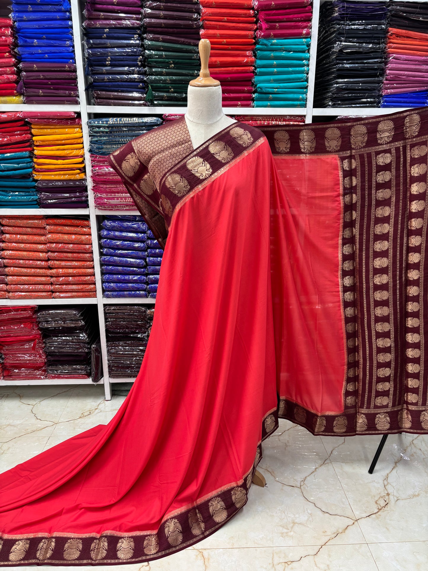 Semi Mysore Crepe (Gandabherunda Rich Pallu)