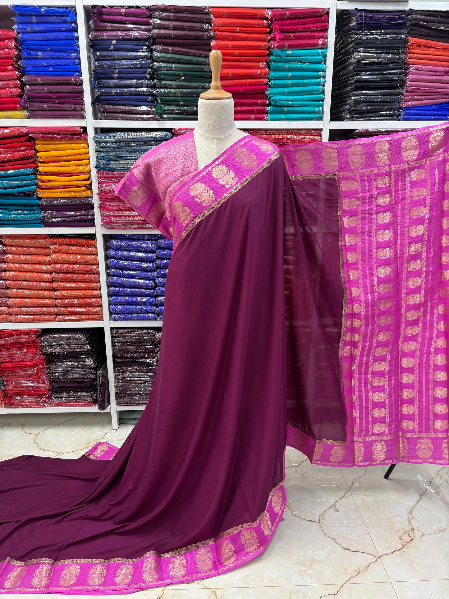 Semi Mysore Crepe (Gandabherunda Rich Pallu)