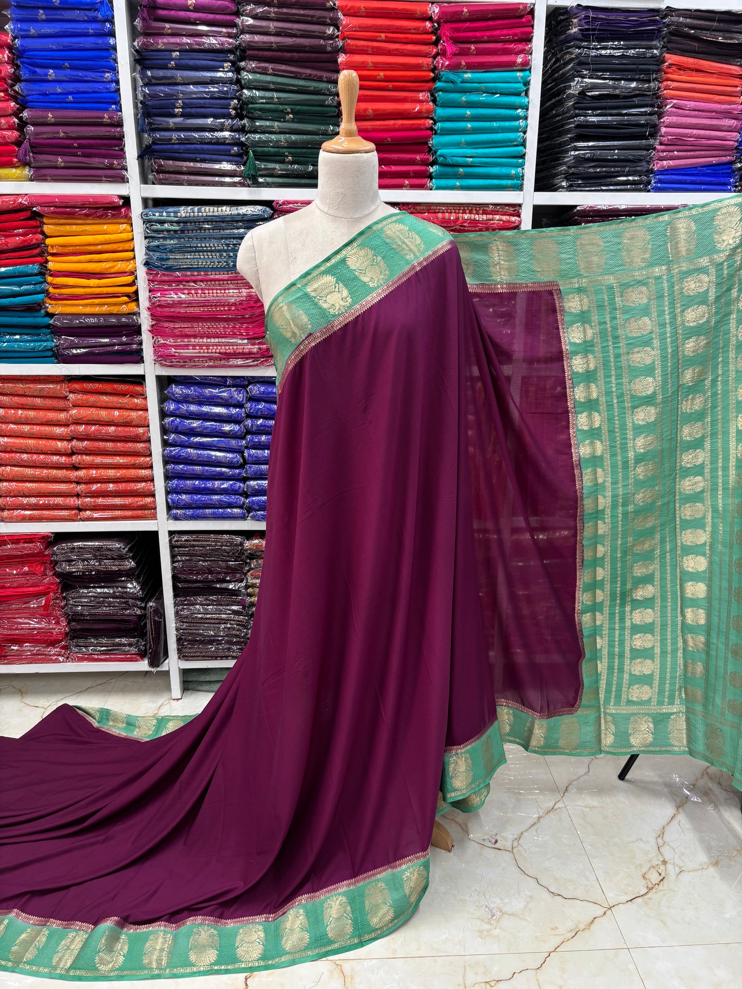 Semi Mysore Crepe (Gandabherunda Rich Pallu)