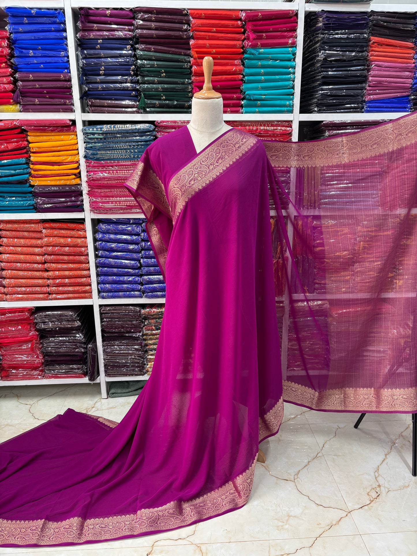 Georgette Chiffon (Self, Mango Border)