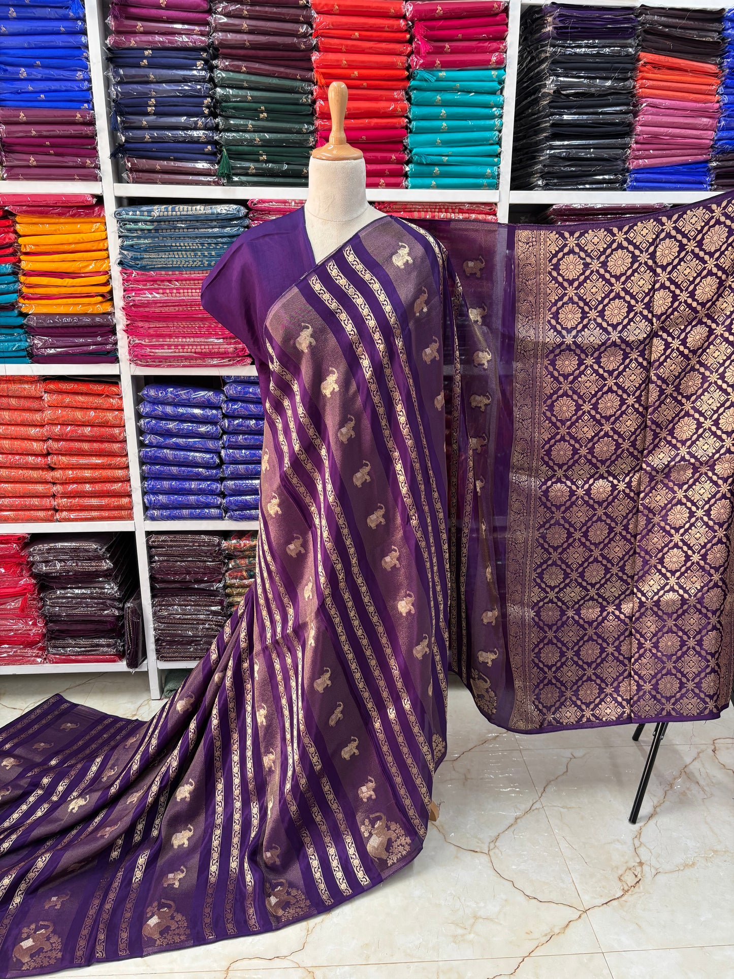 Premium Viscose Saree (Borderless Elephants)