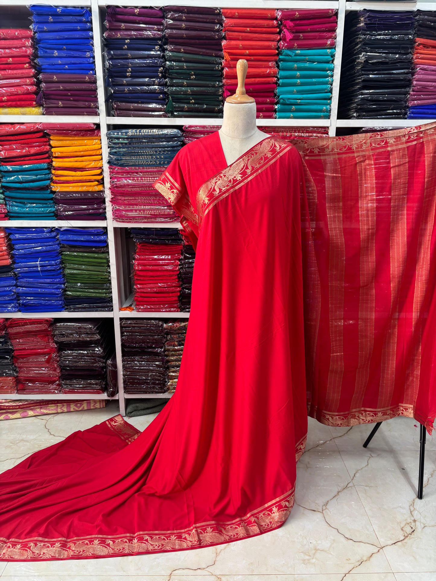 Semi Mysore Crepe (Self, Mayuri Border)