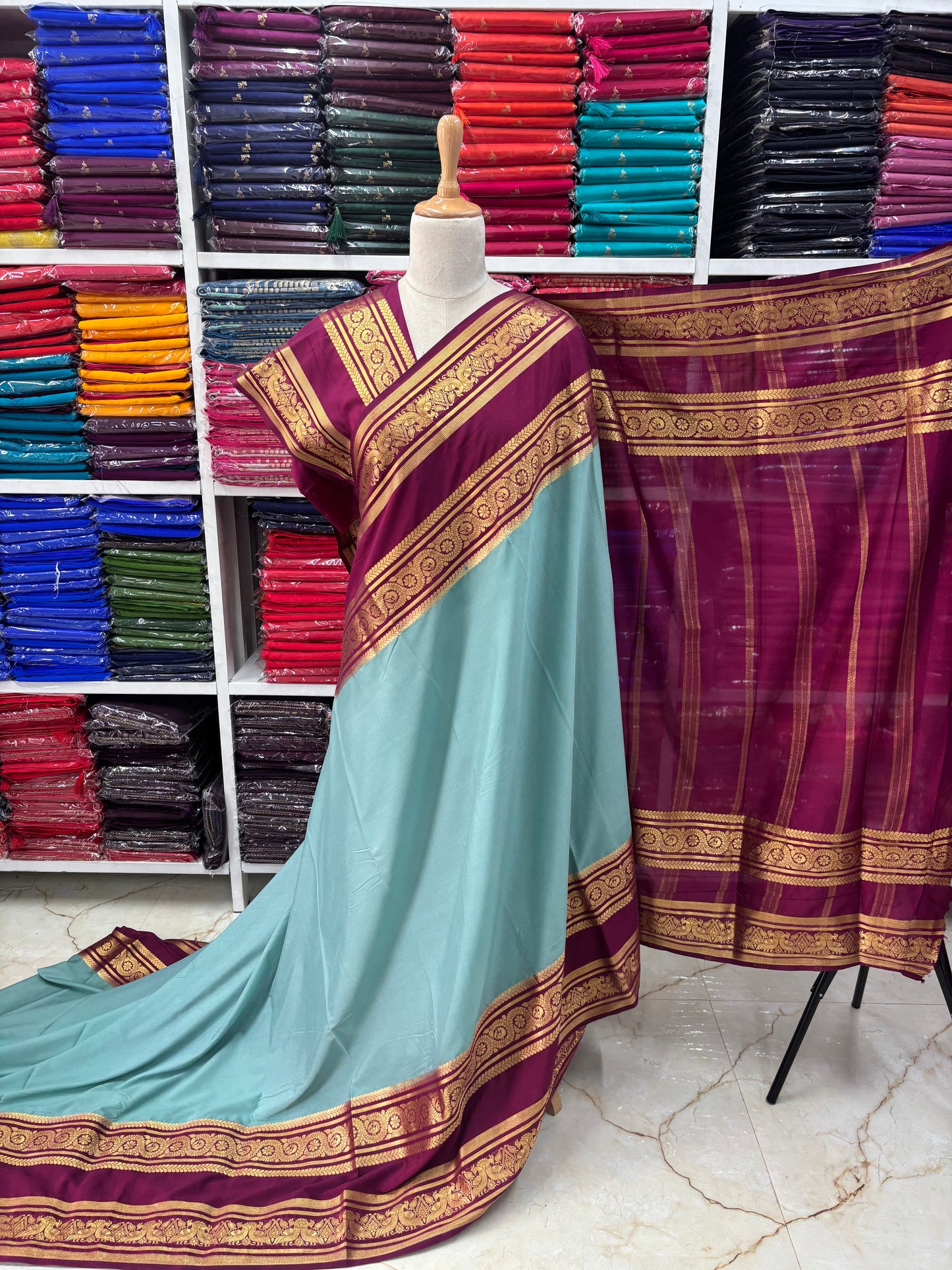 Semi Mysore Crepe (Peacock and Floral Big Bentex Border)