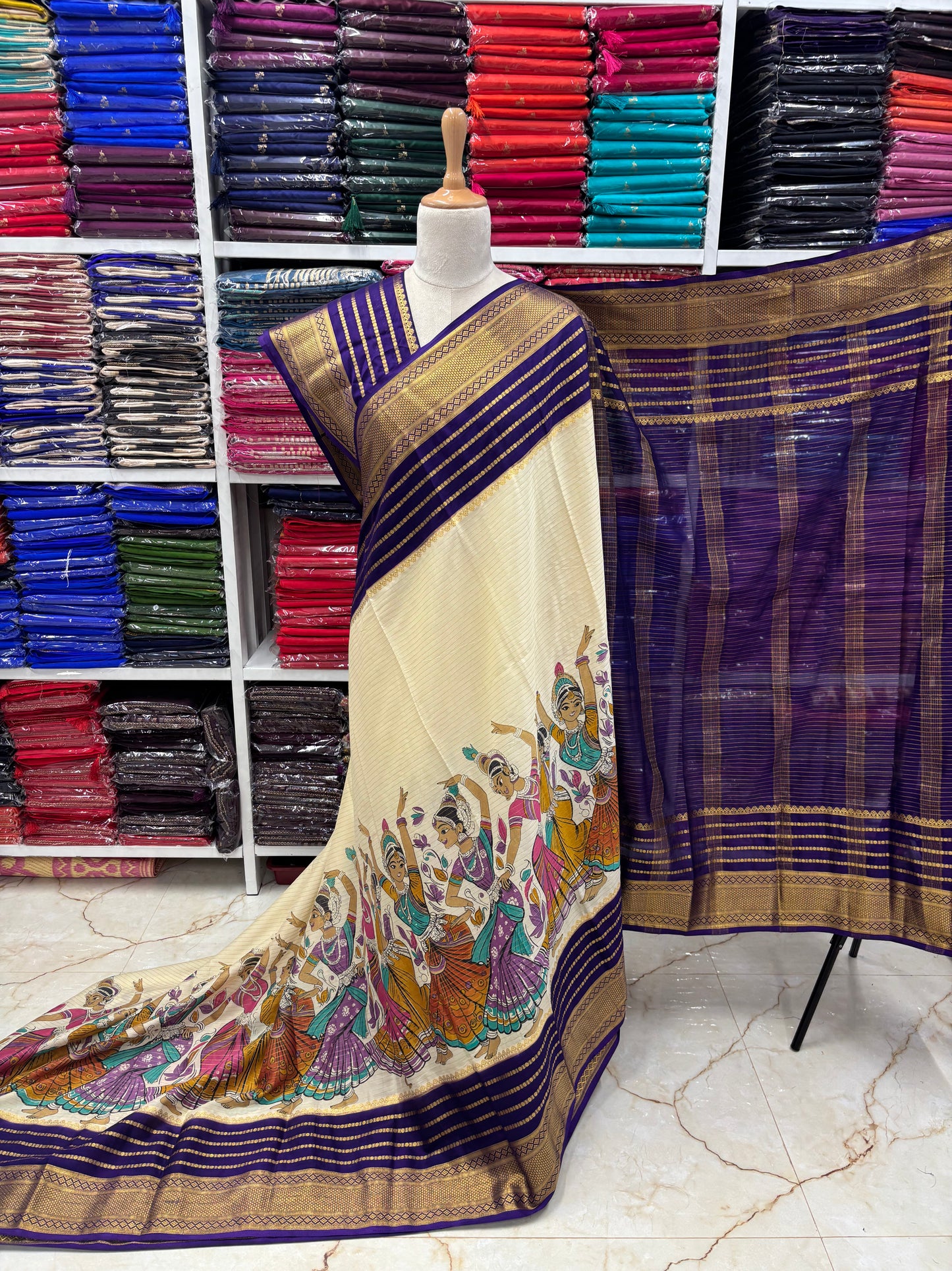 Semi Mysore Crepe (2D, Dancing Doll Kalamkari Print)