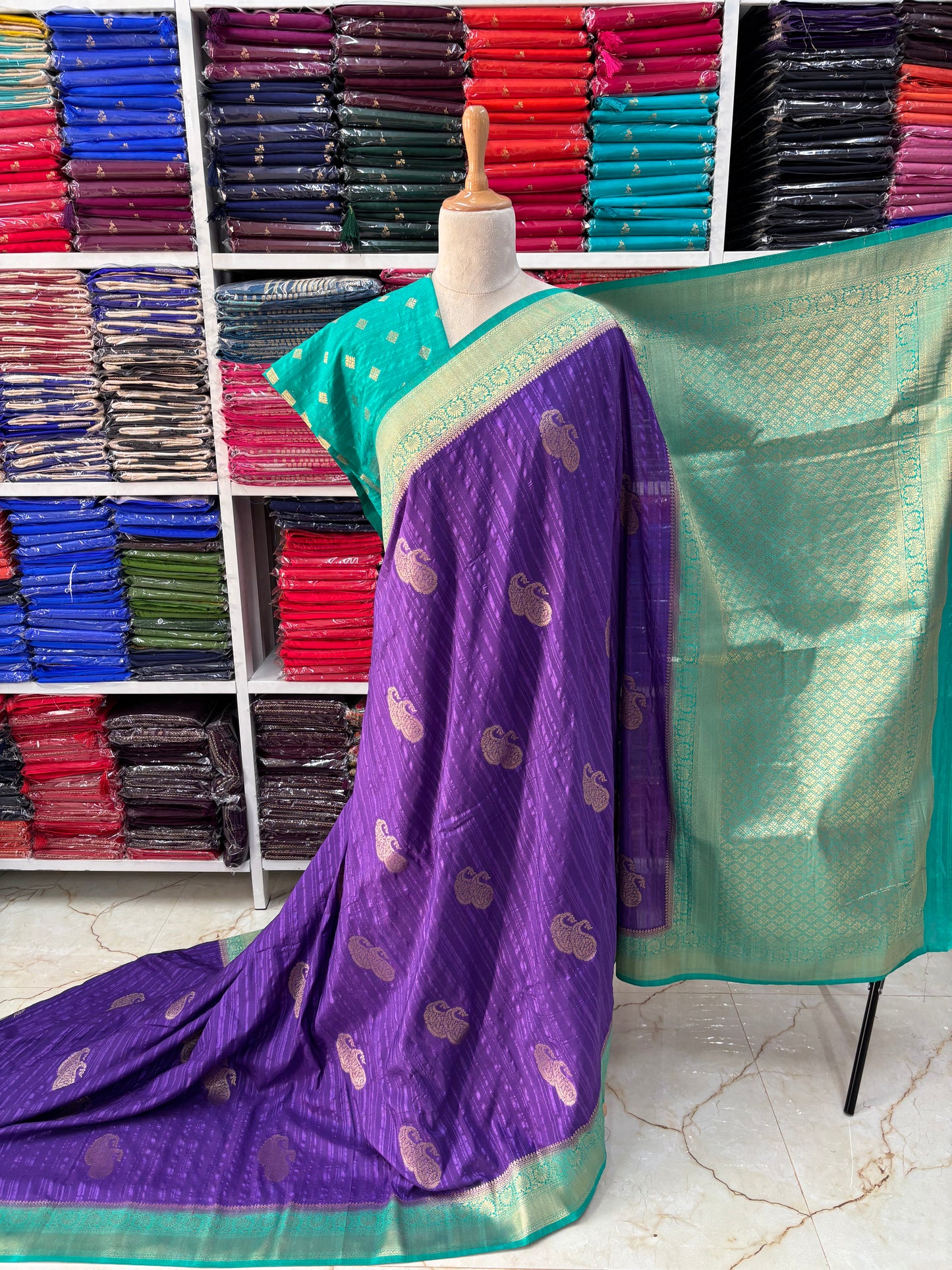 Embossed Georgette (Double Mango Motifs)