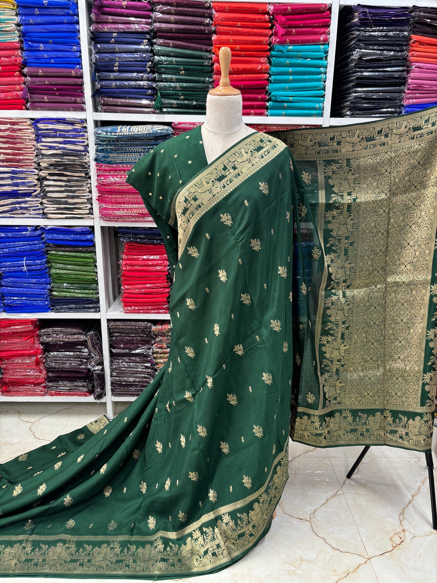 Banarasi Viscose Saree (Floral Motifs, Elephant Border)