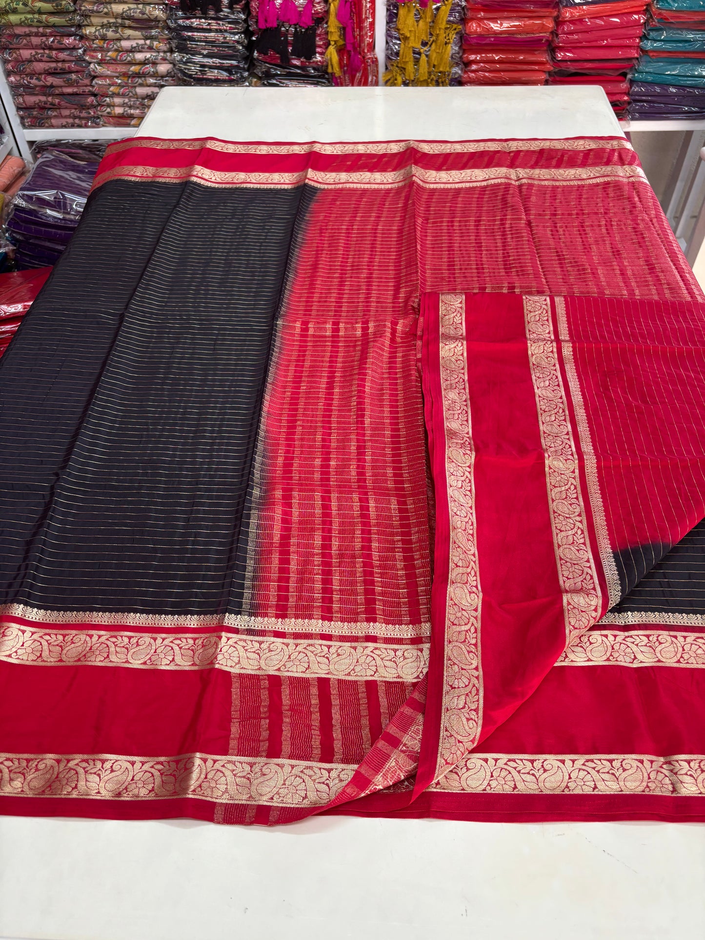 Semi Mysore Crepe (Premium, Horizontal Lines with Mango Bentex Border)