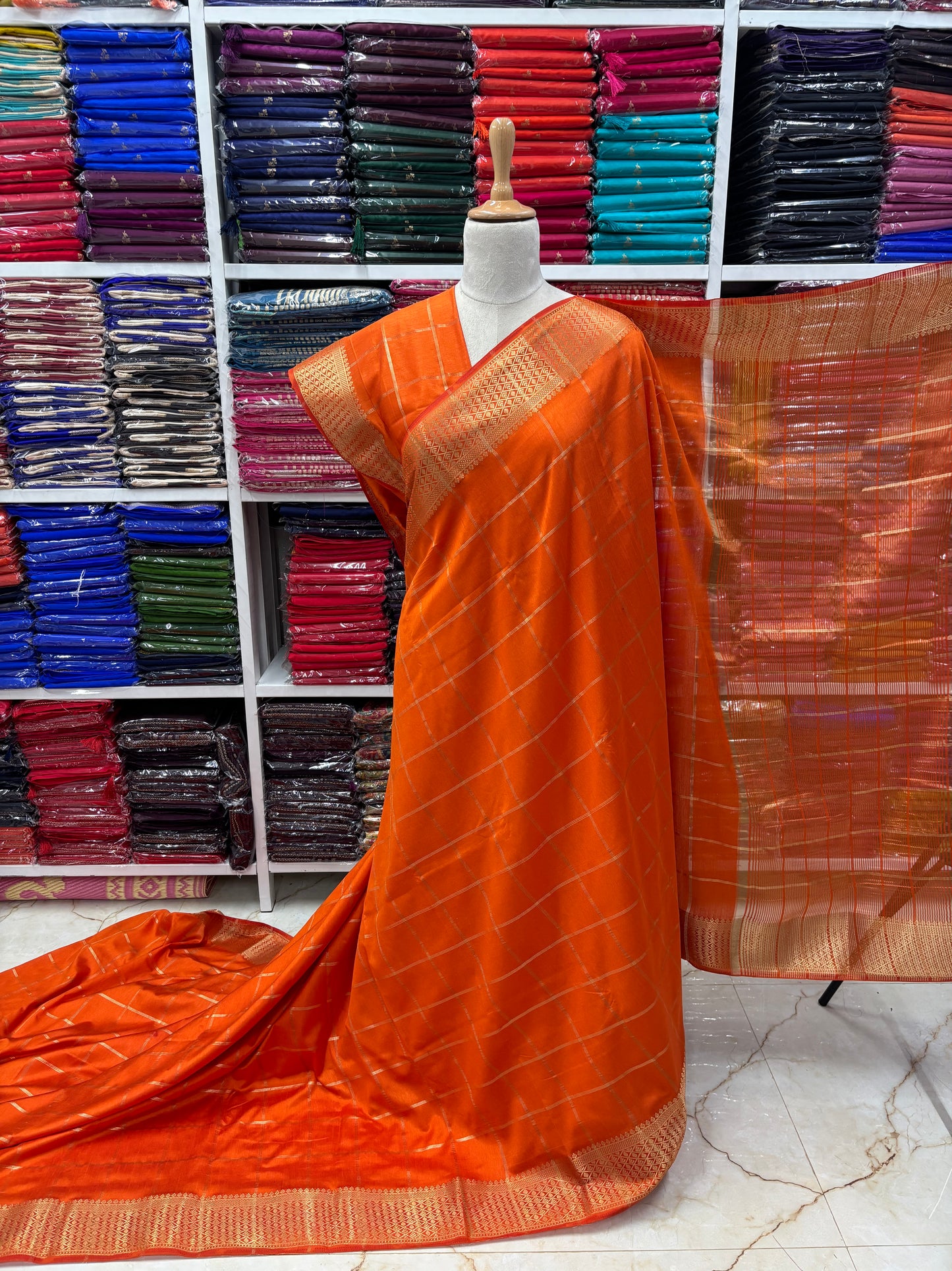 Semi Mysore Crepe (Checks Fish Scale Border)