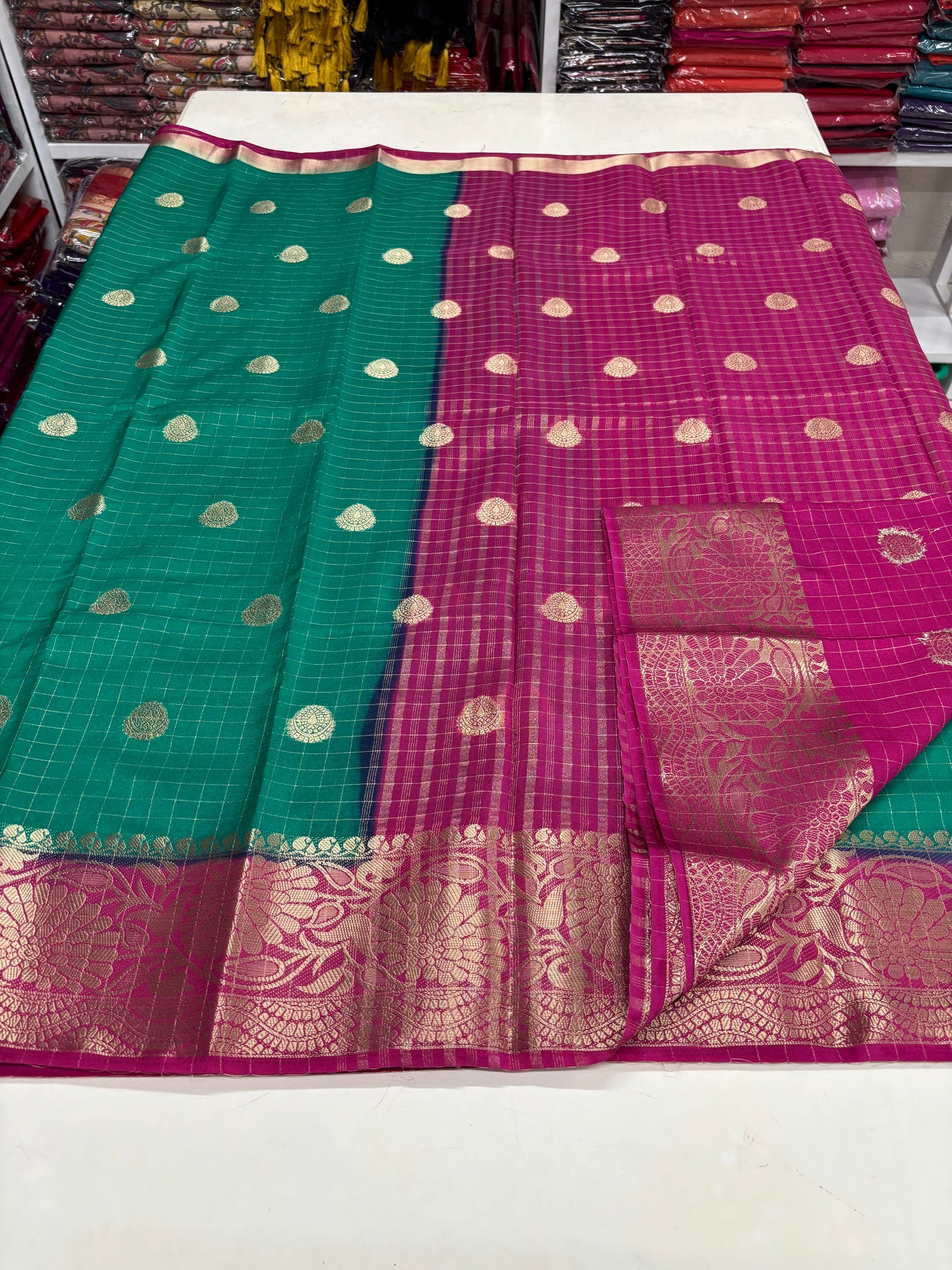 Viscose Crepe (Checks, Motifs & Contrast)