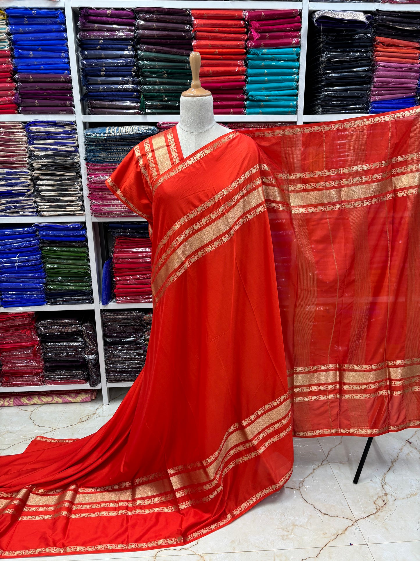 Semi Mysore Crepe (Mango Design 4 Lines Border)