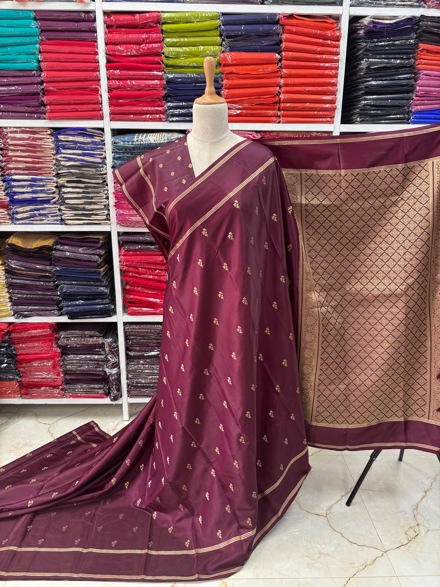 Soft Silk Satin Feel (Small Floral Motifs)