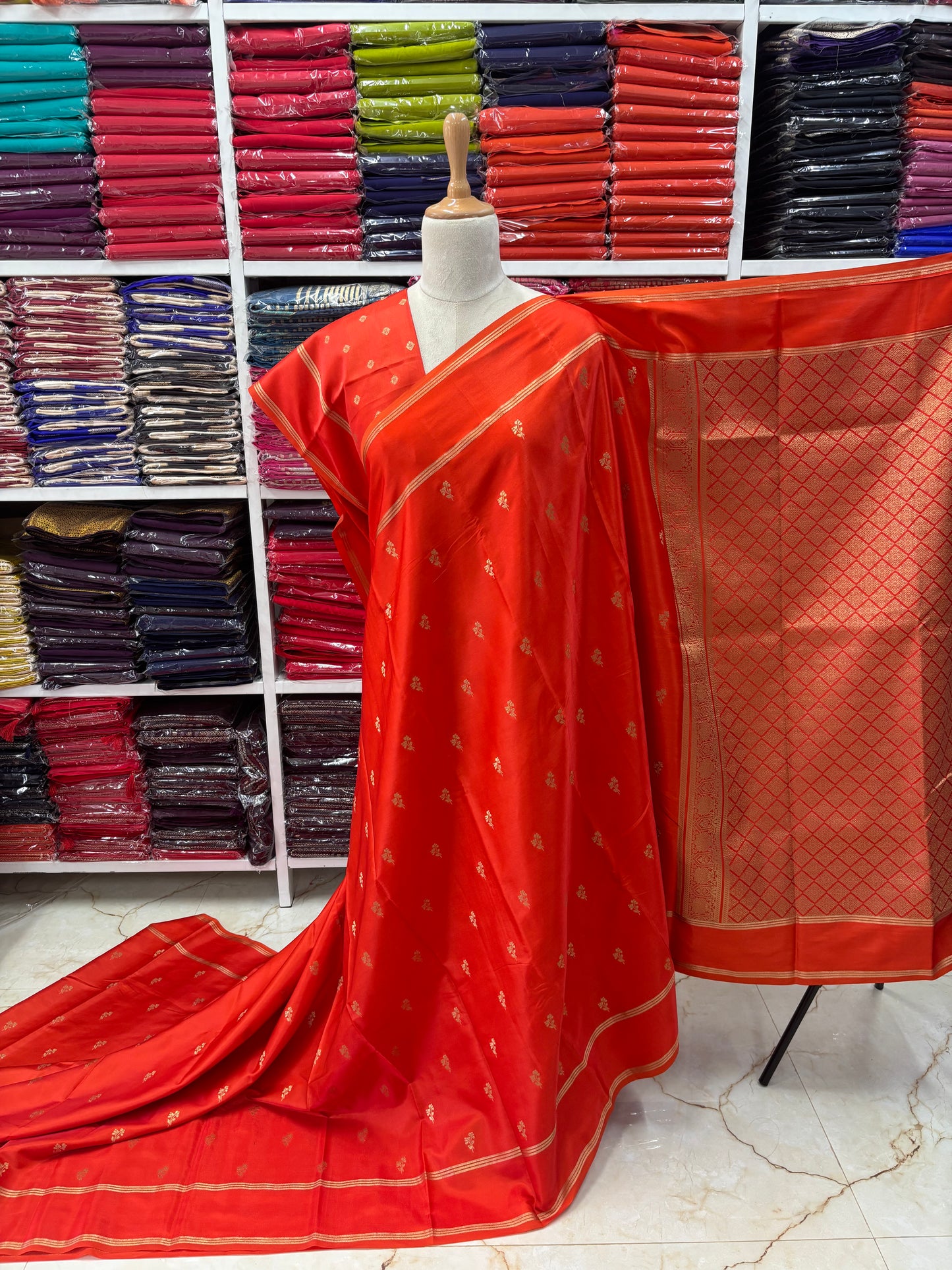 Soft Silk Satin Feel (Small Floral Motifs)