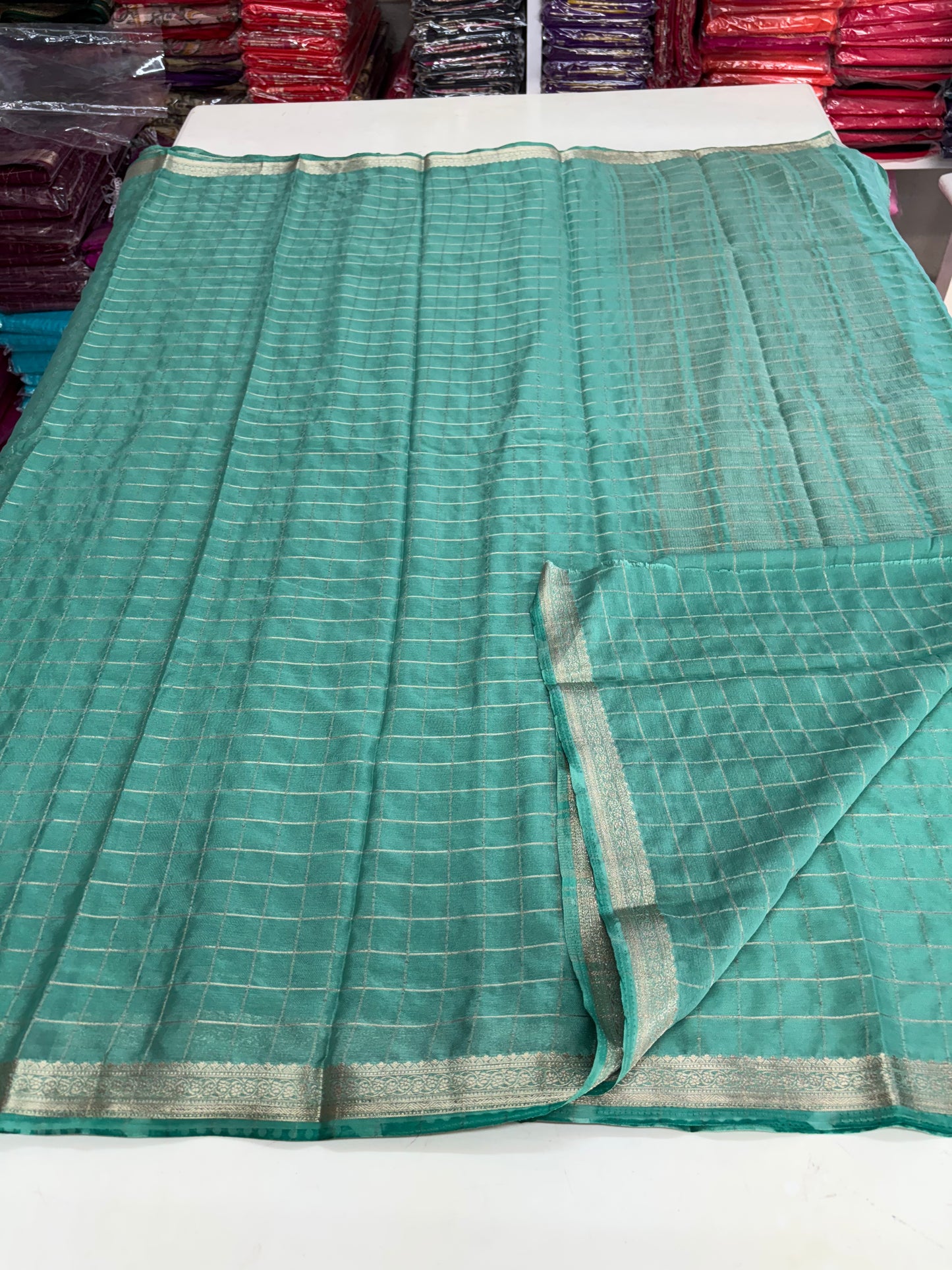 Chinnon Checks (Self, Small Floral Border)