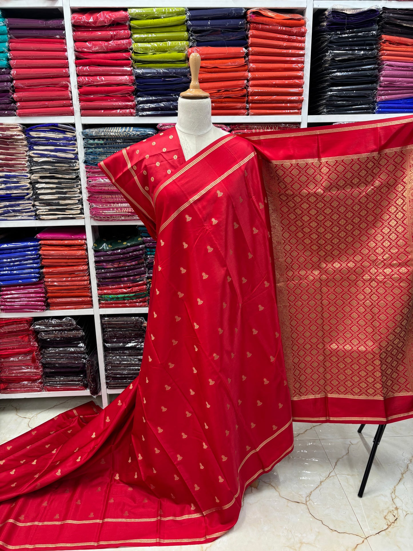 Soft Silk Satin Feel (Small Jumka Motifs)