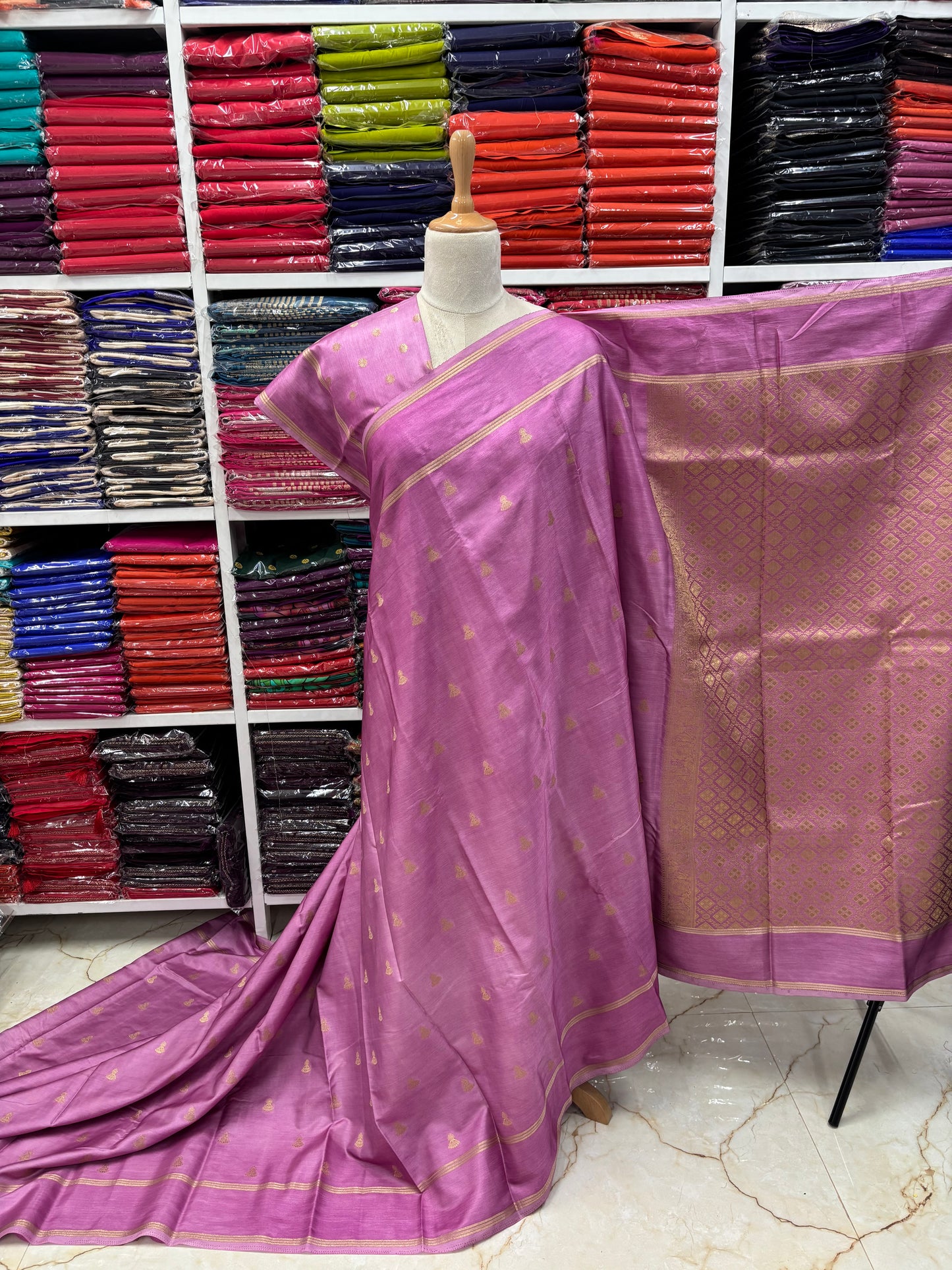 Soft Silk Satin Feel (Small Jumka Motifs)