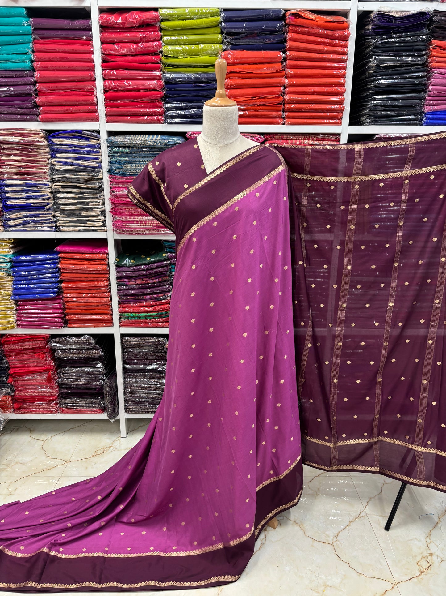 Semi Mysore Crepe (Medium Bentex Border)