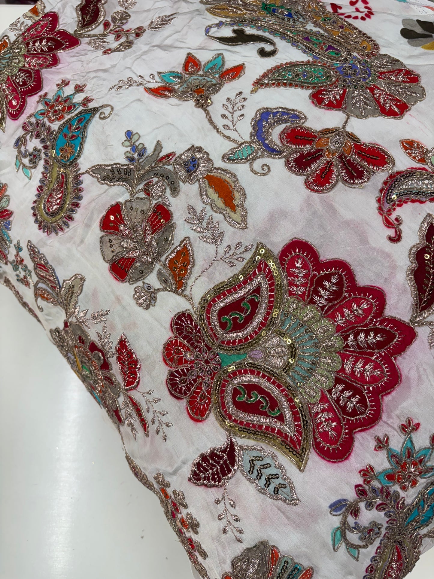 Kalamkari Blouse Fabric (HSSB16, Heavy Floral Print with Positioning Work)