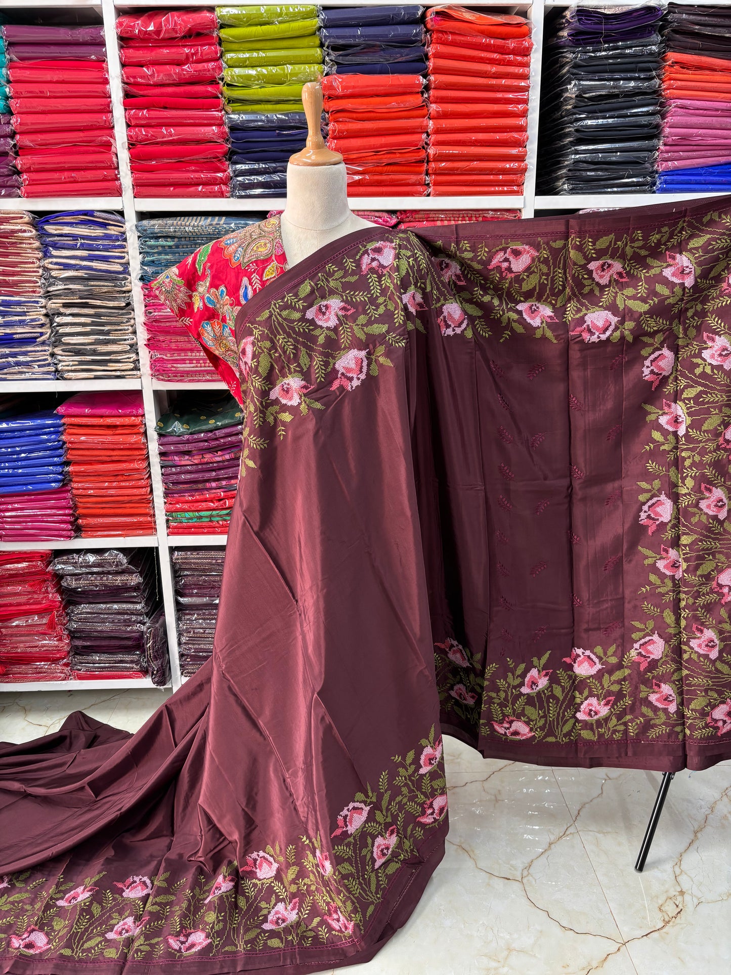 Natural Crepe Saree (Floral Embroidery)
