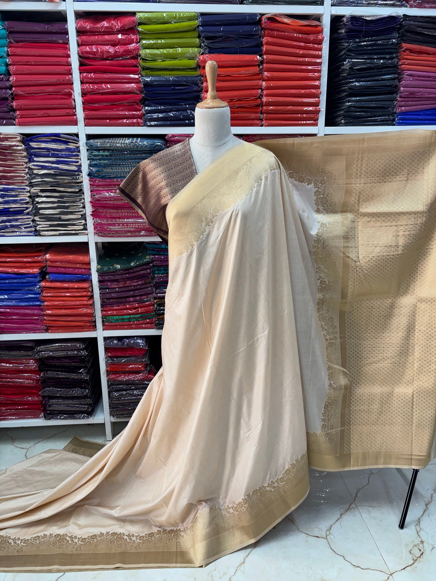 Mashru Silk (Floral Creeper)