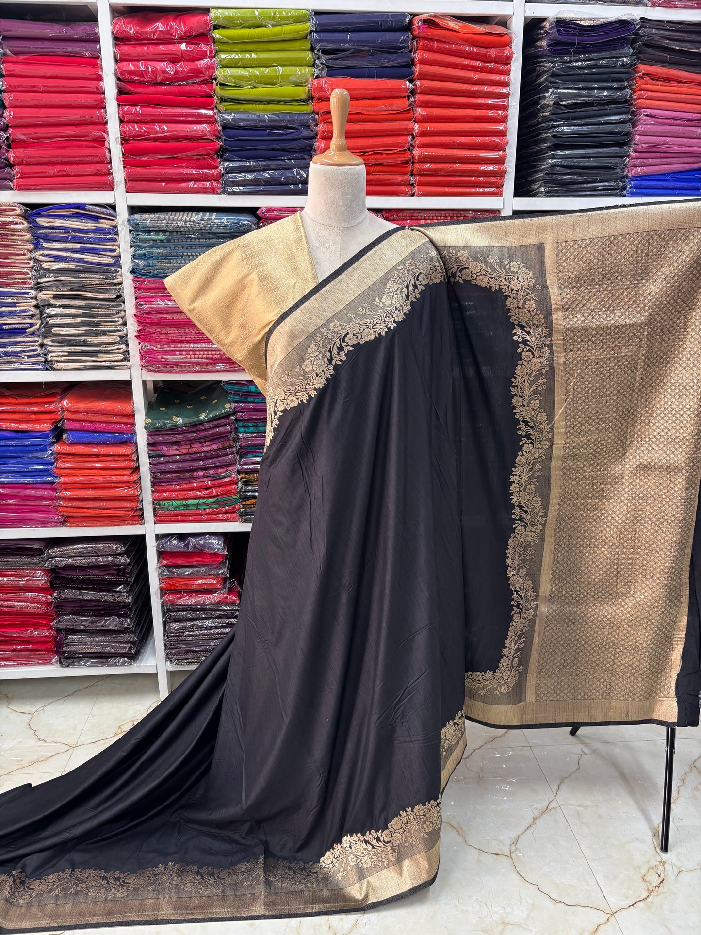 Mashru Silk (Floral Creeper)