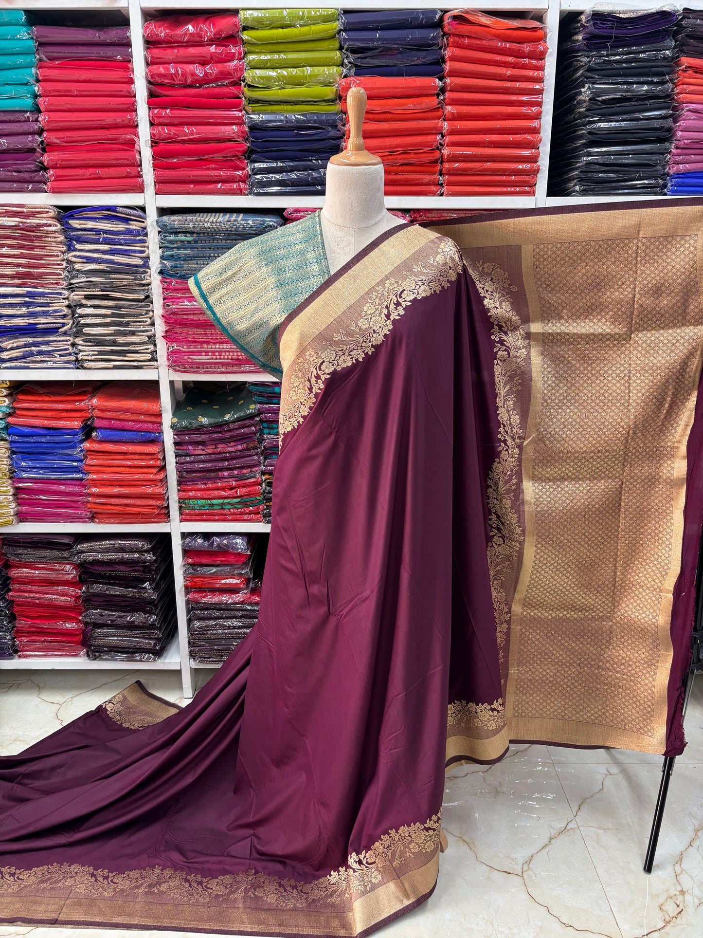 Mashru Silk (Floral Creeper)