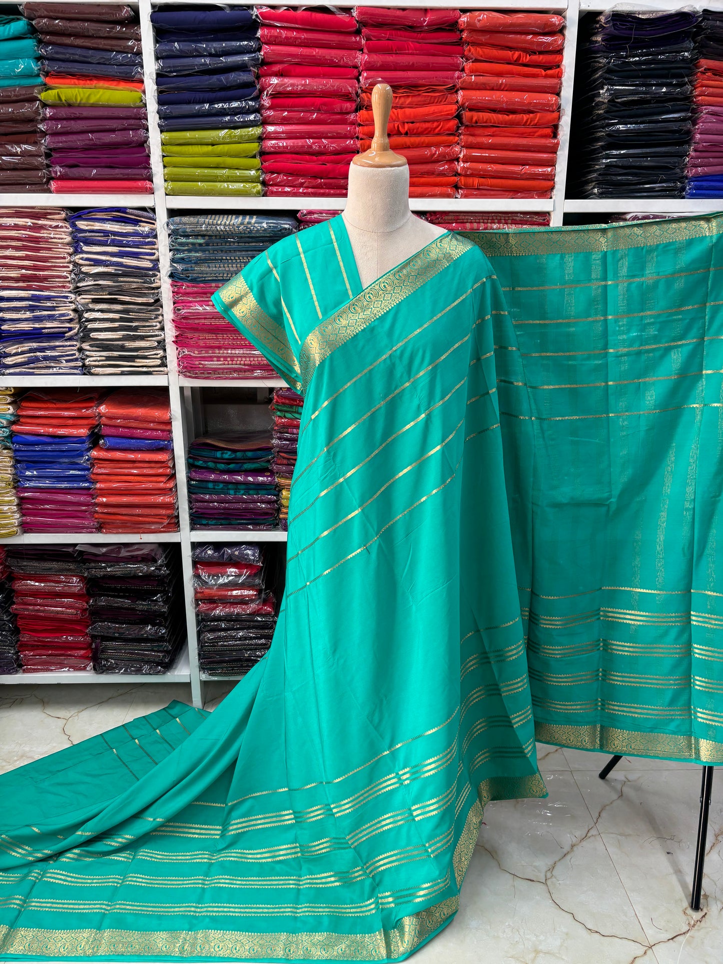 Semi Mysore Crepe (Self, 2D Horizontal Lines)