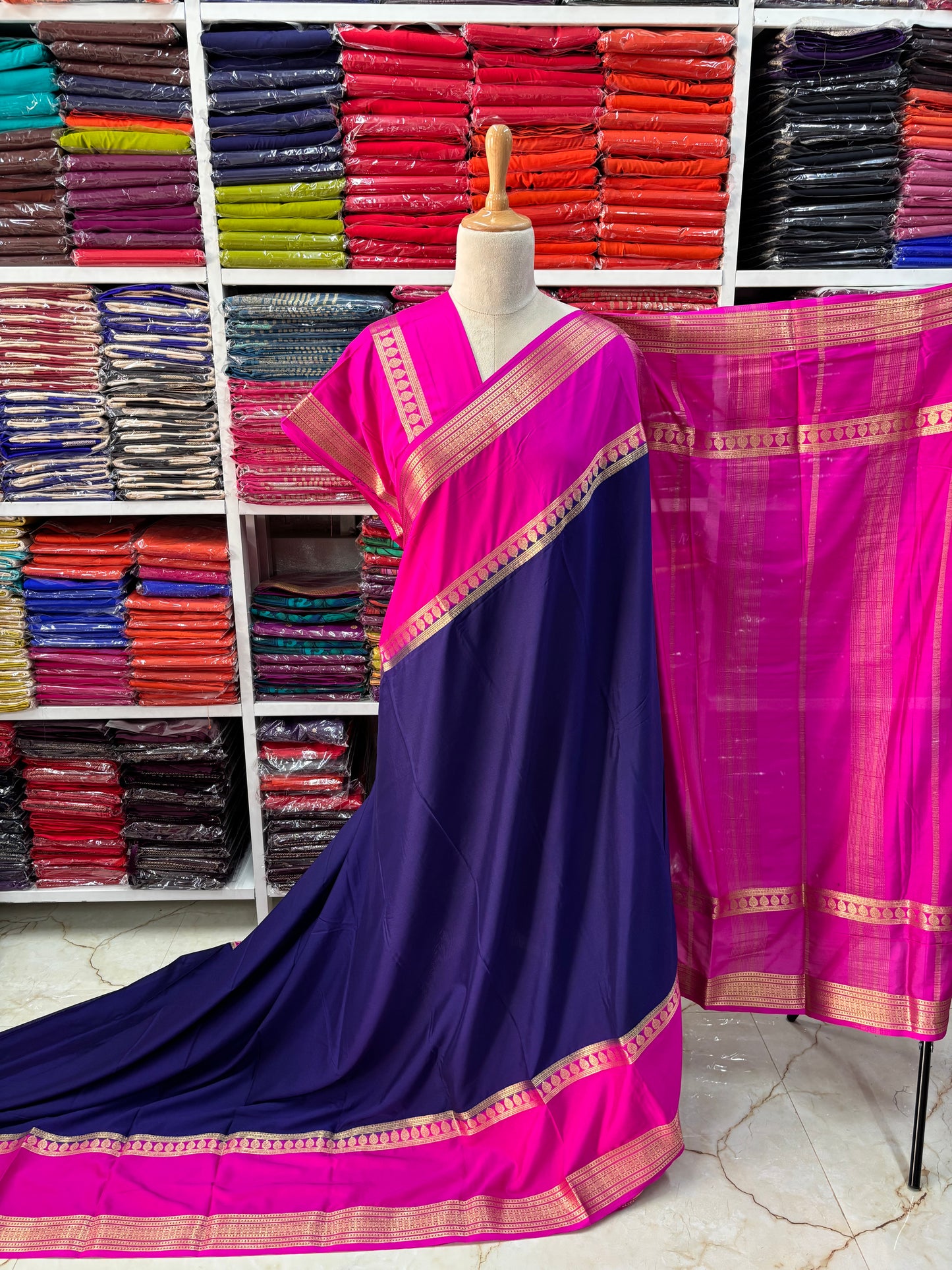 Semi Mysore Crepe (2D, Big Bentex Border)