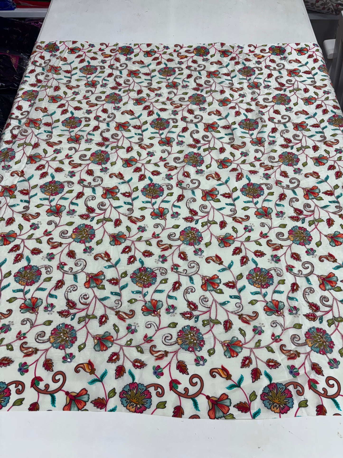 Kalamkari Blouse Fabric (HSSB8, Floral Print with Light Positioning Work)